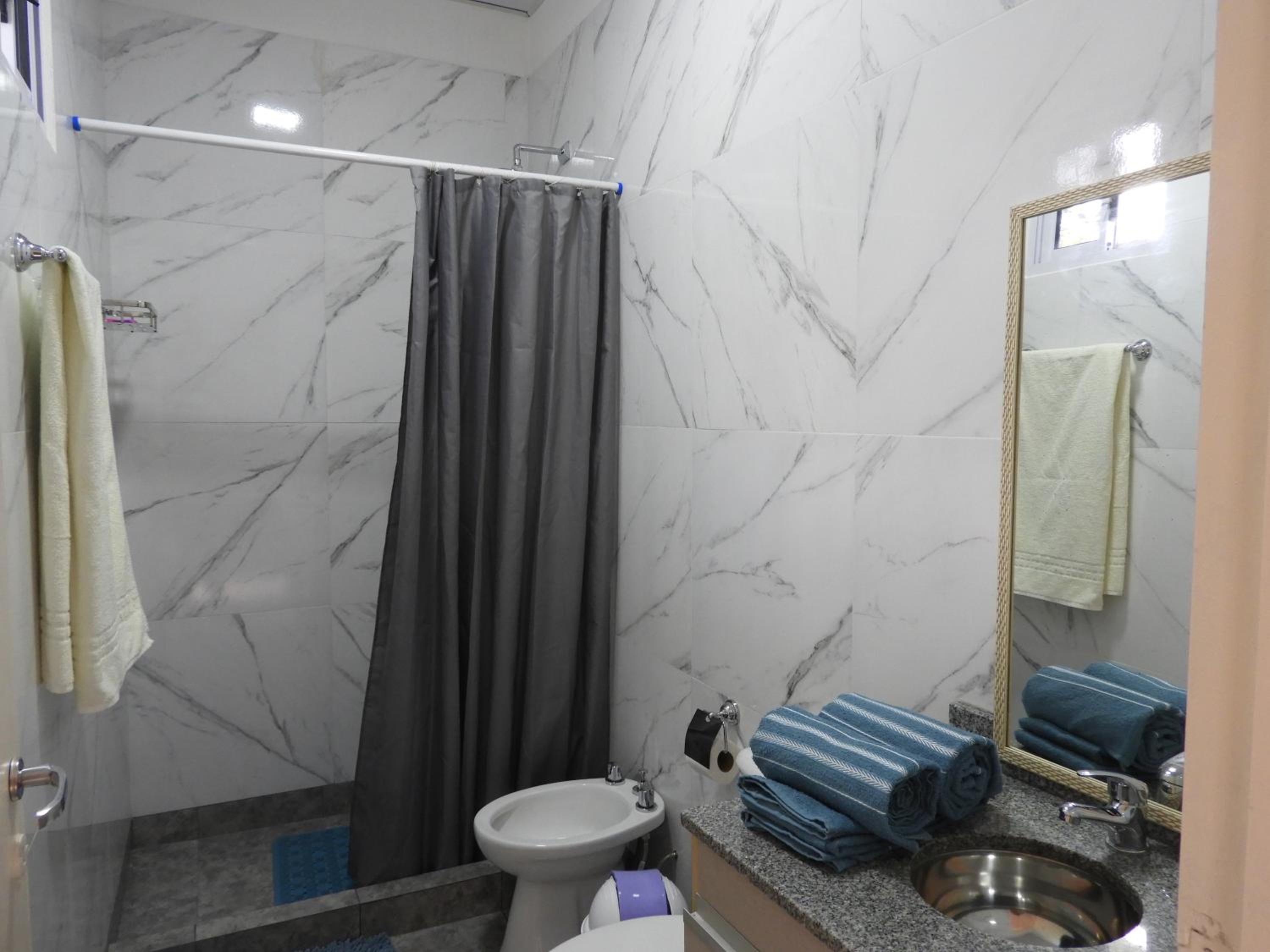 Departamento nuevo, amplio y cercano al centro de Posadas II