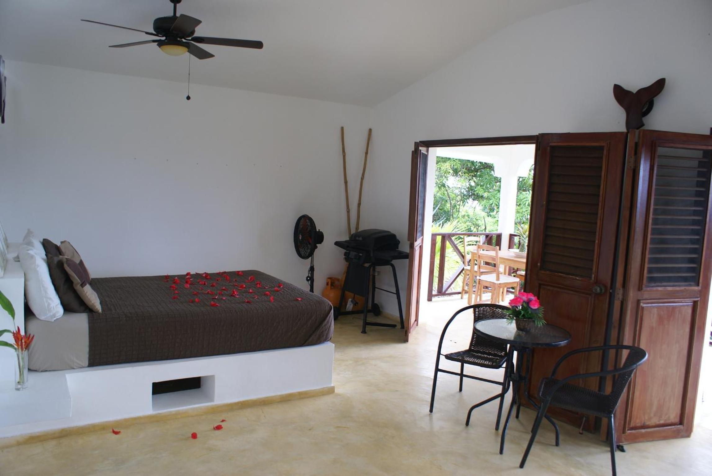 Bungalow de Ballenas view 5