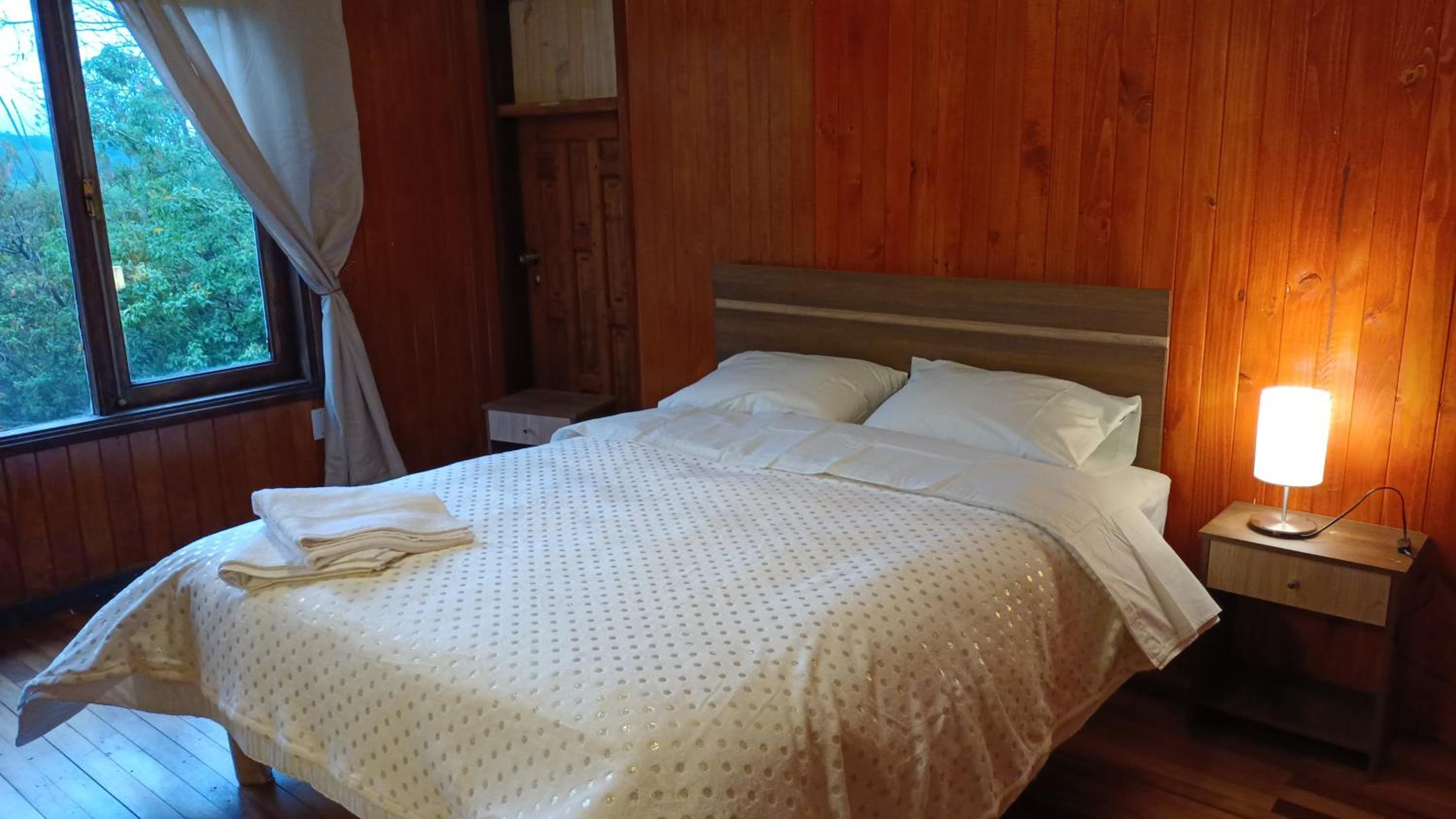 HOSTEL Casa de campo Niña bosque