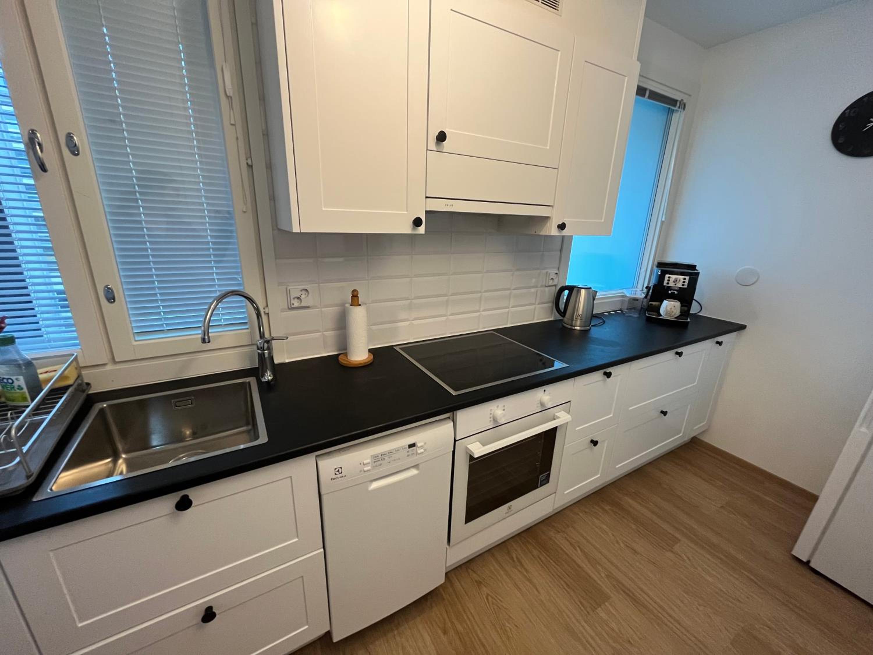Cosy apartment in the heart of Lahti, free parking view 5