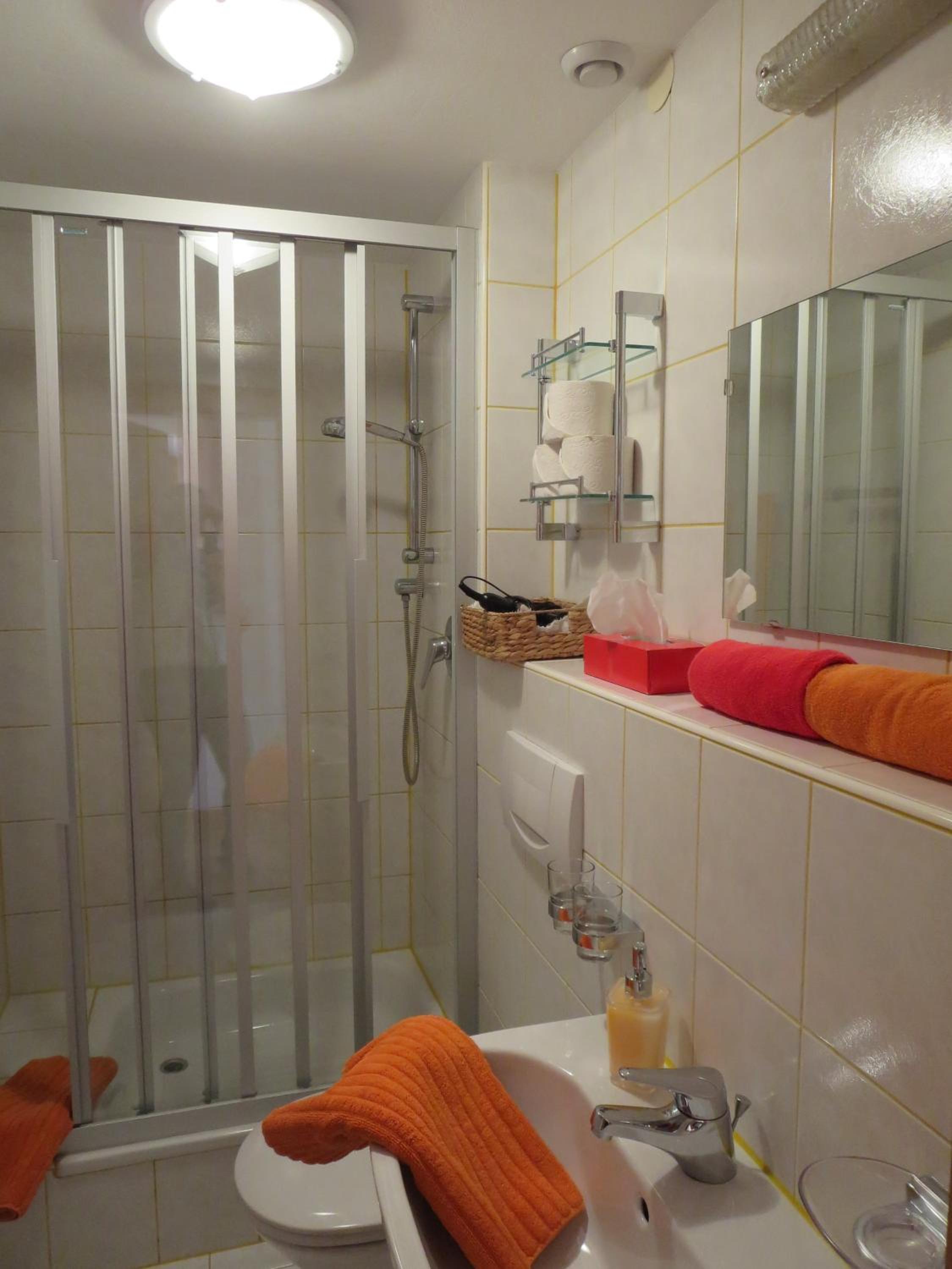 Photo 44