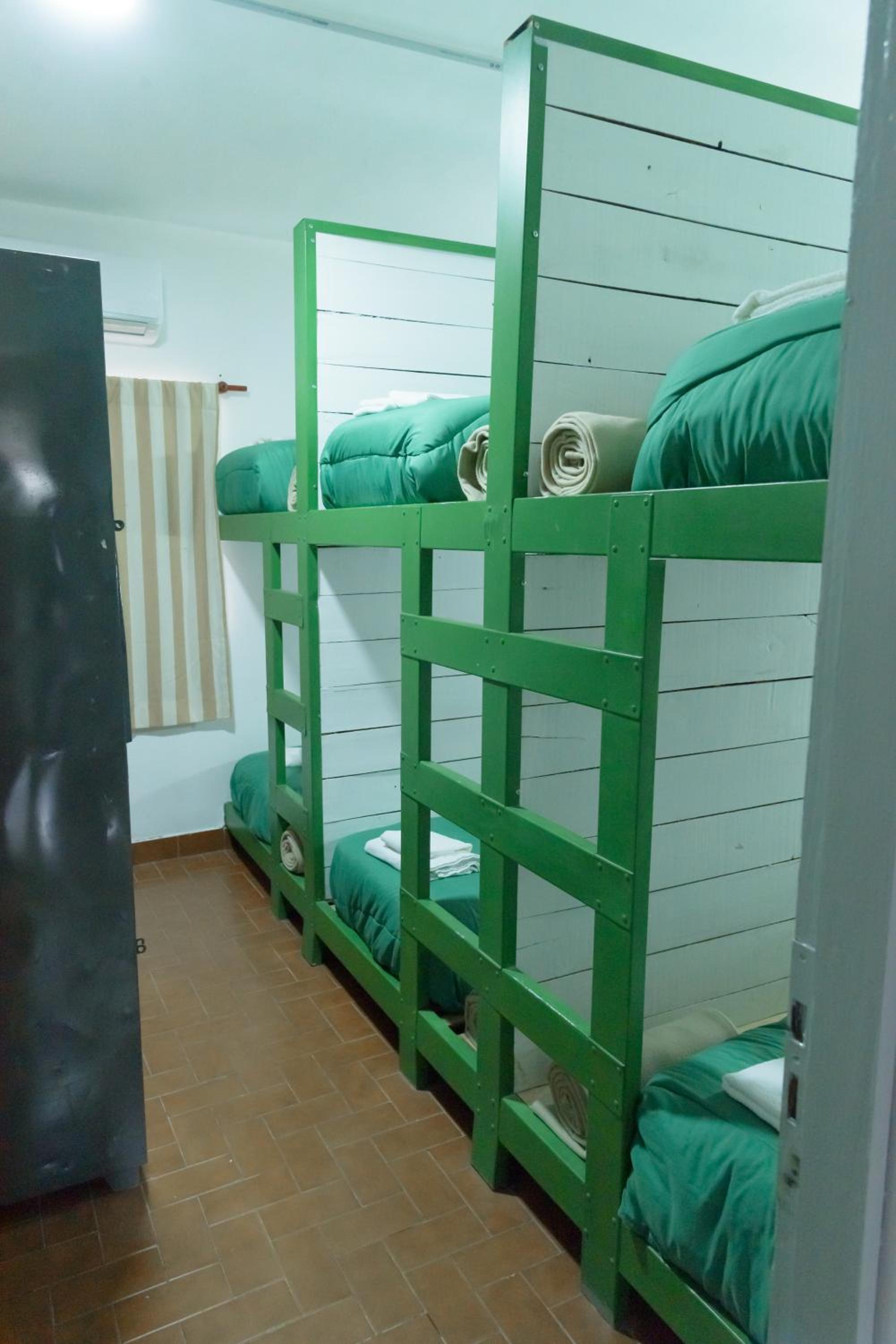 HOSTEL LA PILARICA DEL MAR