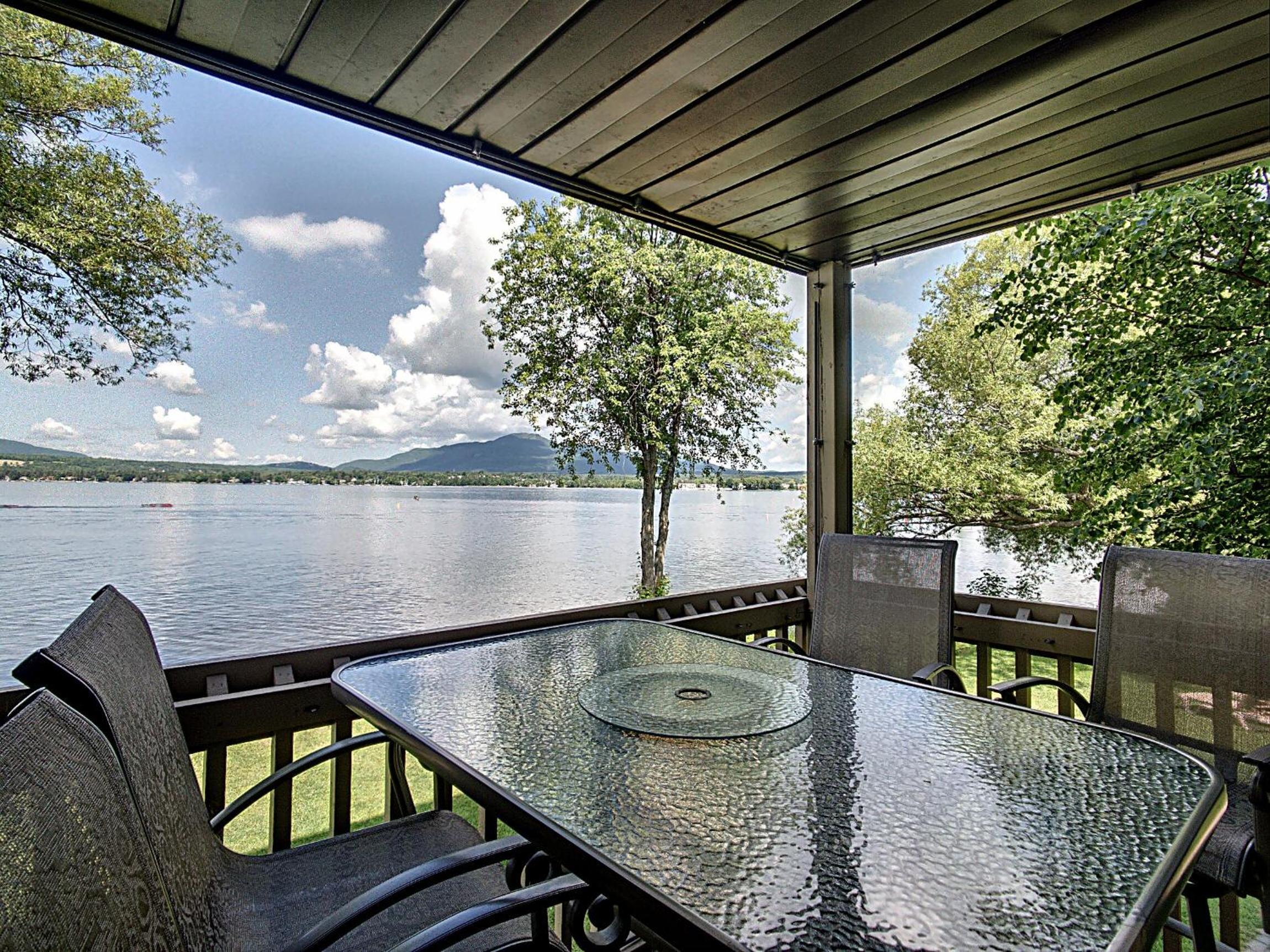 Location Tourisme Estrie - Oberge du Village