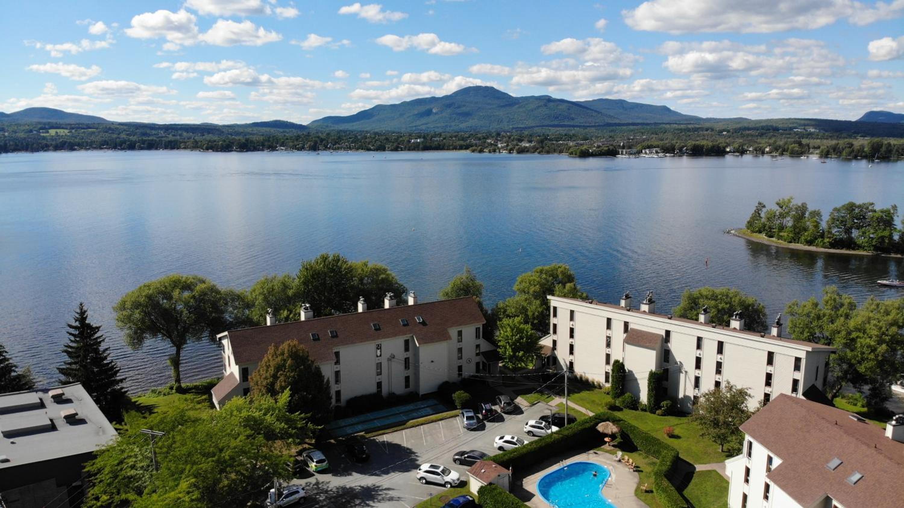 Location Tourisme Estrie - Oberge du Village