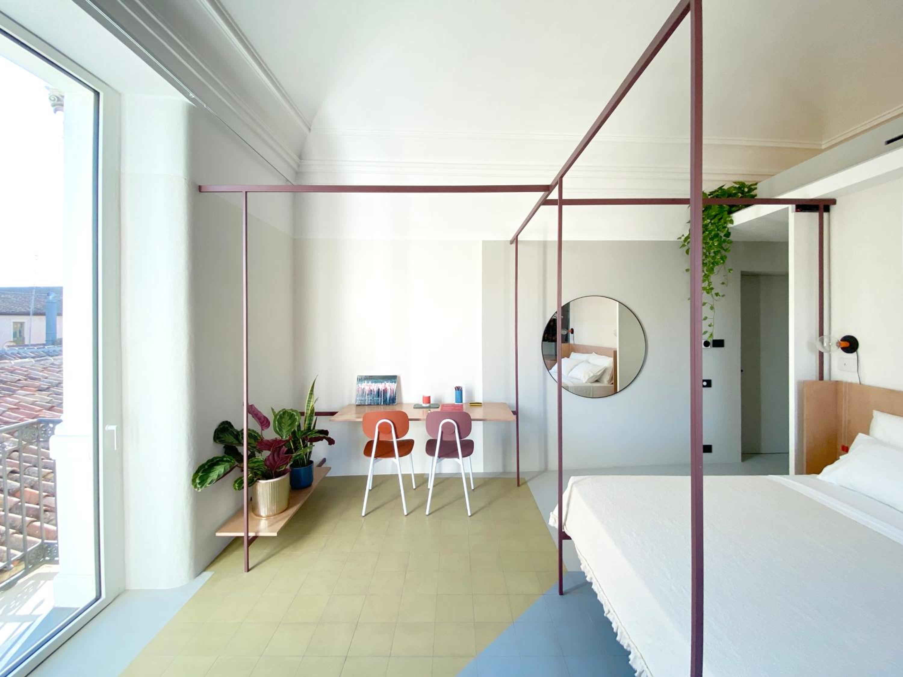 hotel room