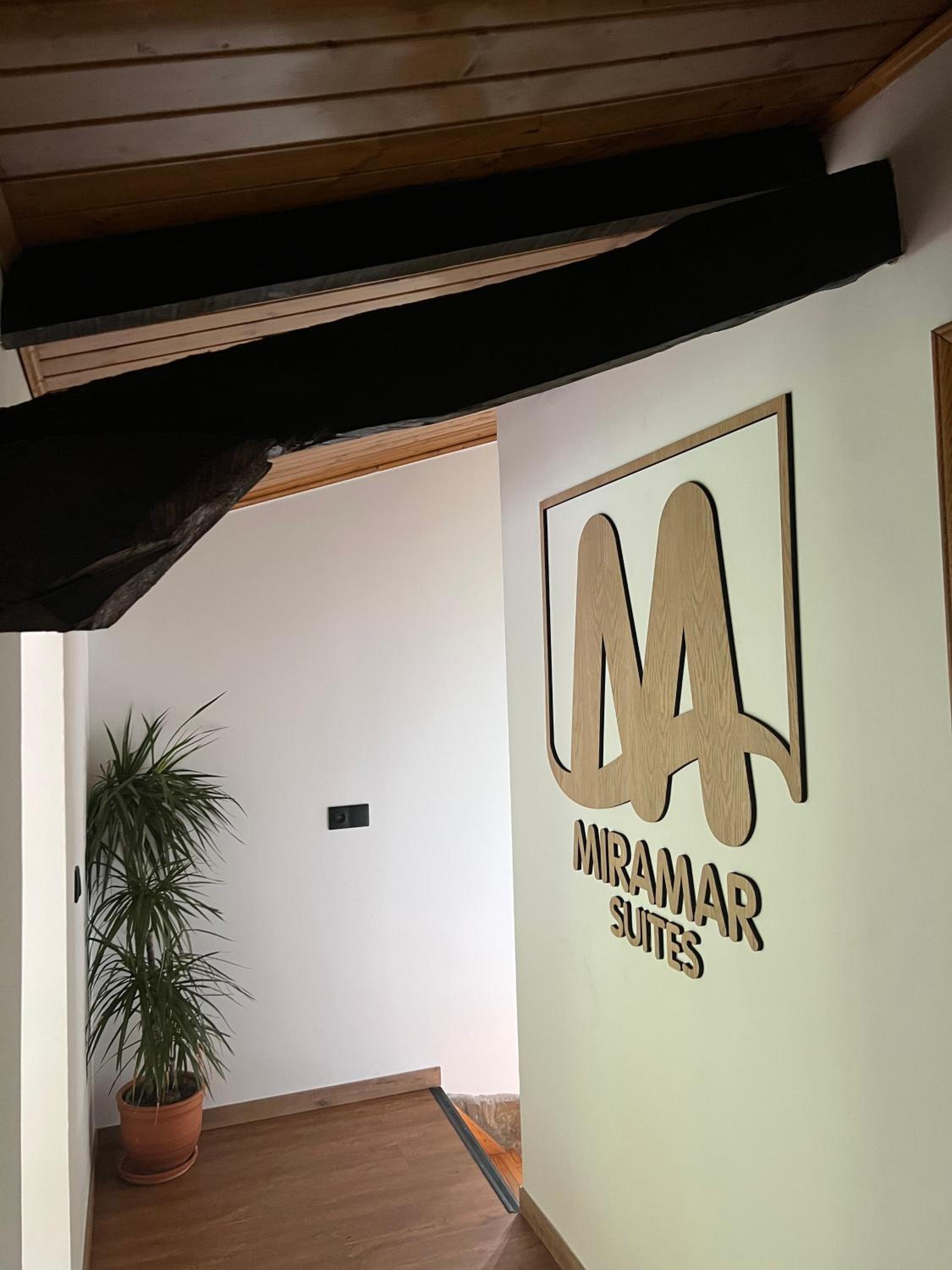 Rural Lambre by Miramar Stays