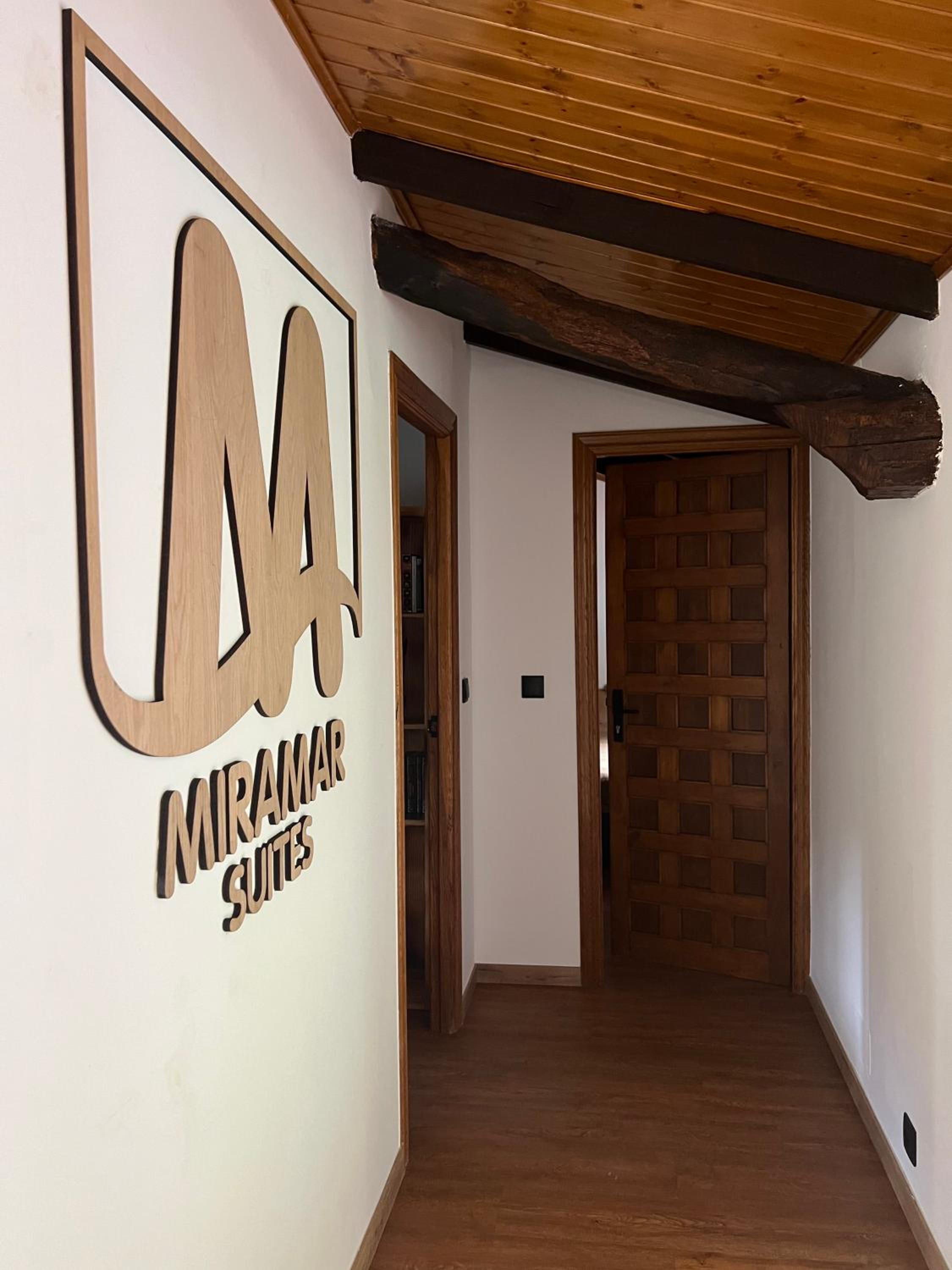 Rural Lambre by Miramar Stays