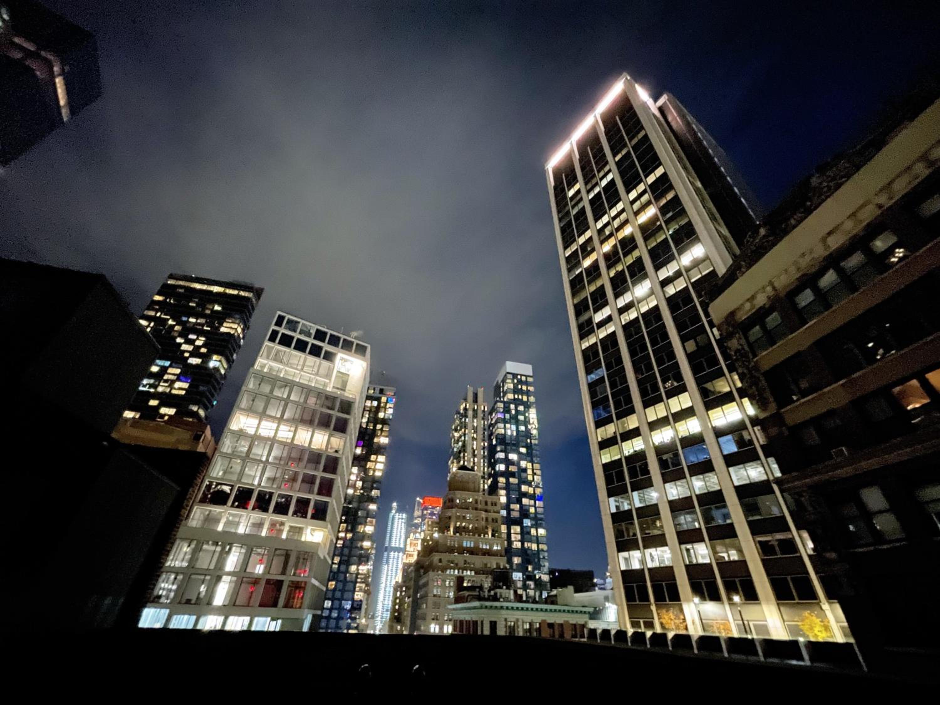Hotel and the City, Rooftop City View