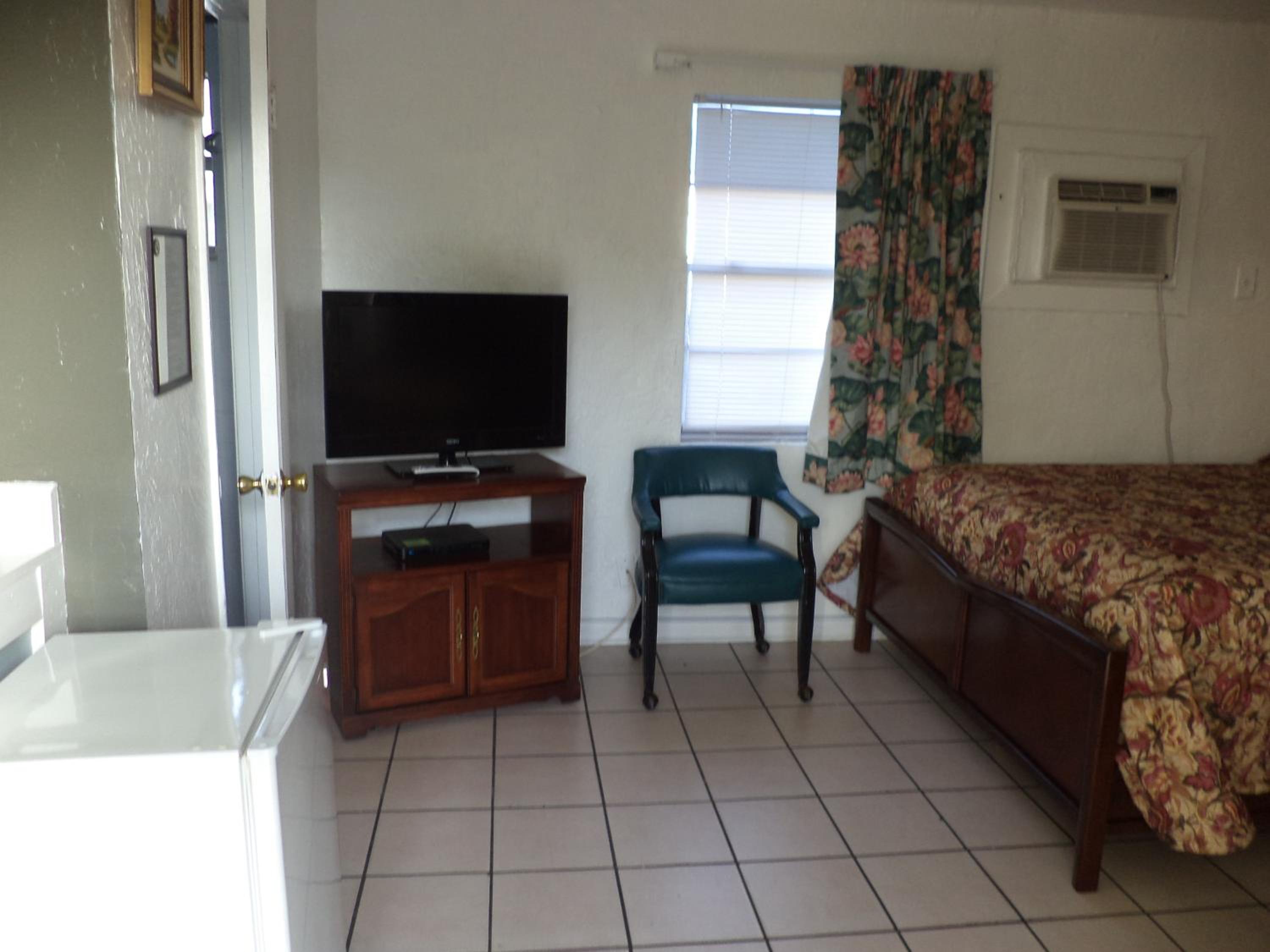 Glades Motel - Naples