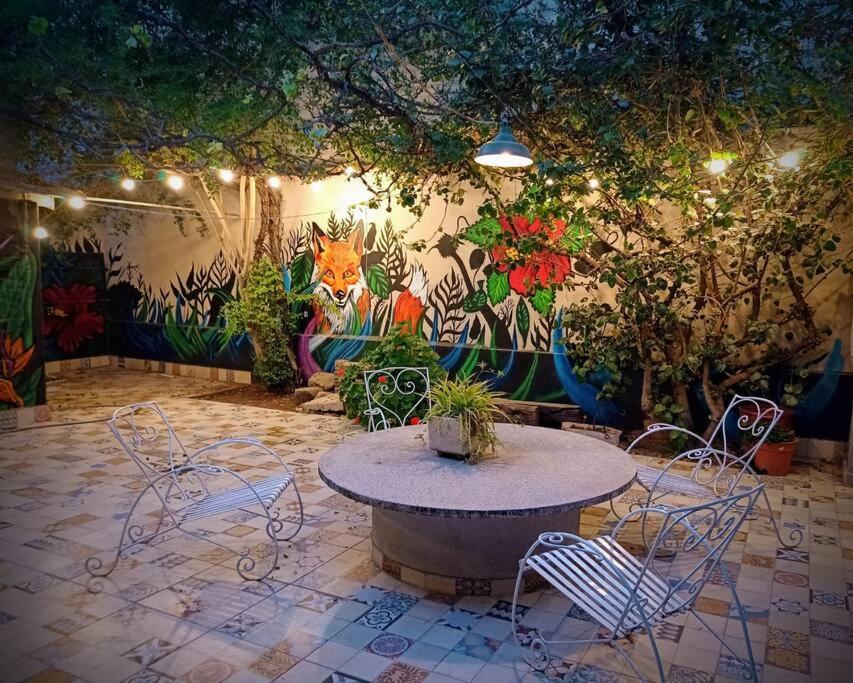 La Casa de la Puerta Azul