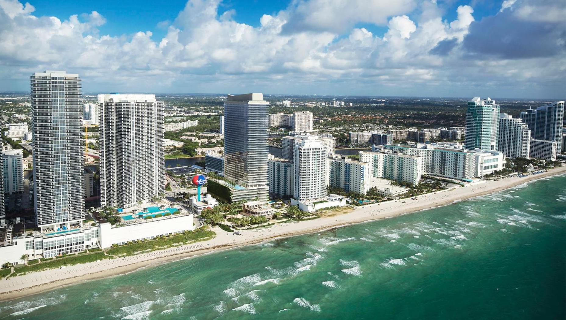 Beautiful Beachfront Penthouse