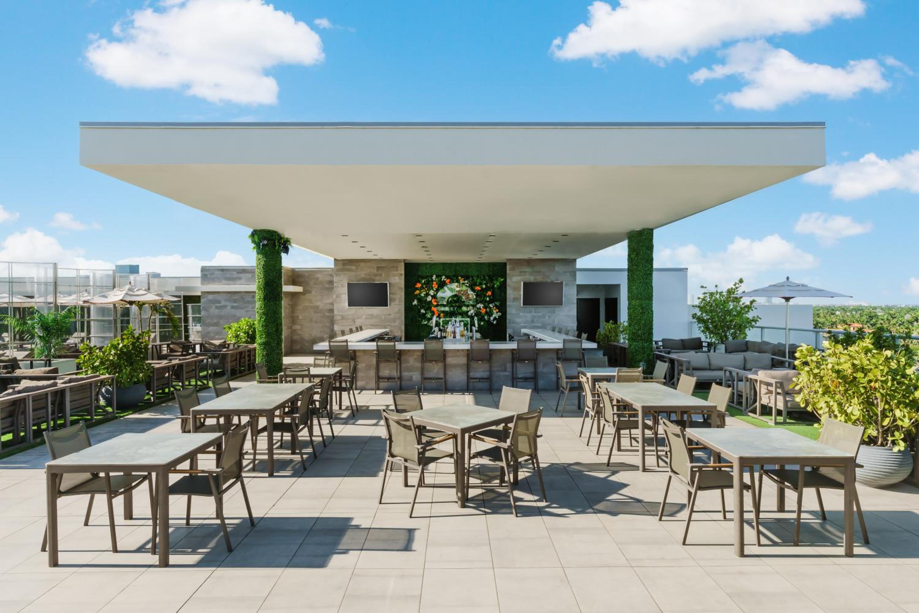 Costa Hollywood Beach Resort - An All Suite Hotel