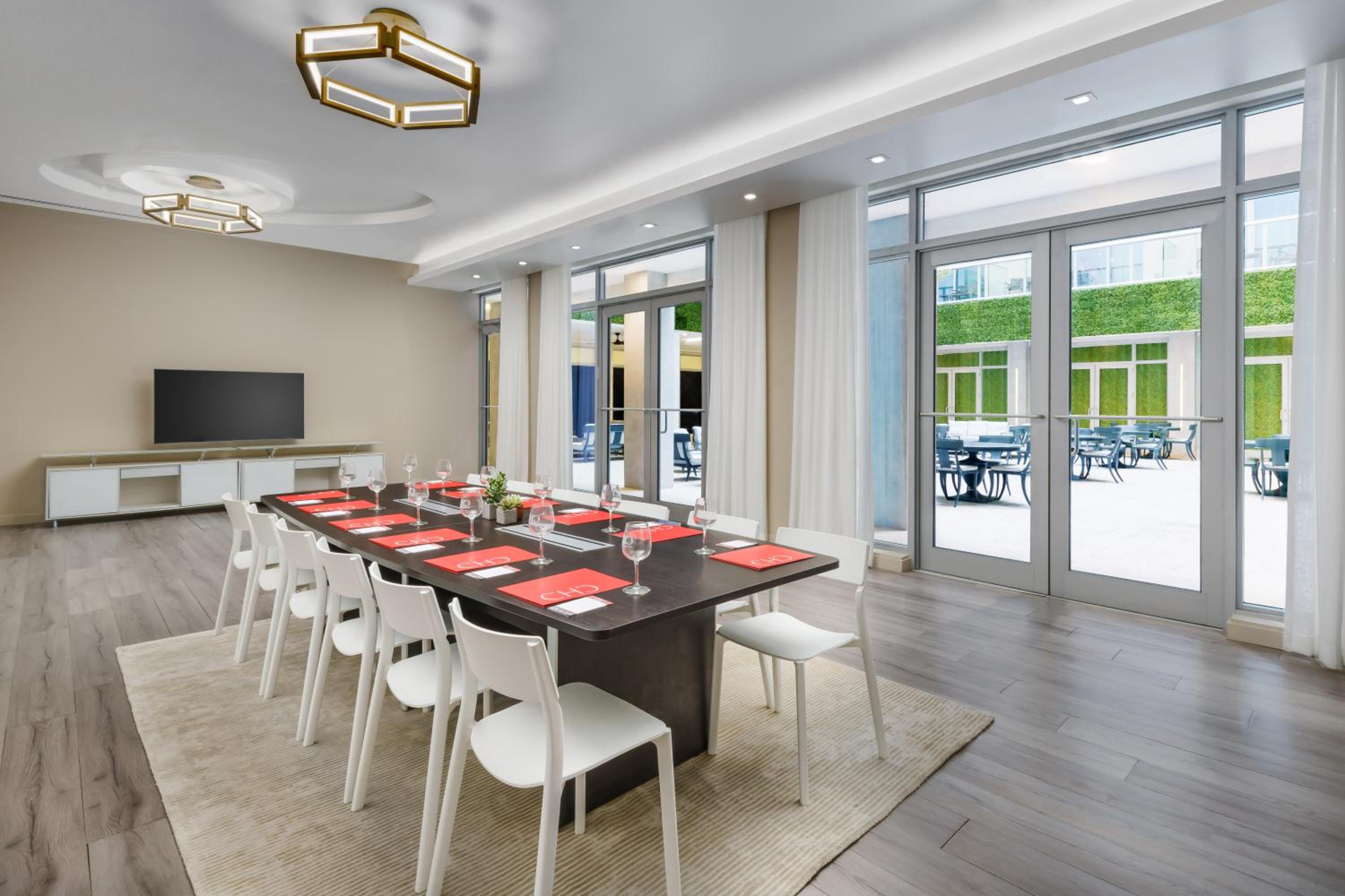 Costa Hollywood Beach Resort - An All Suite Hotel