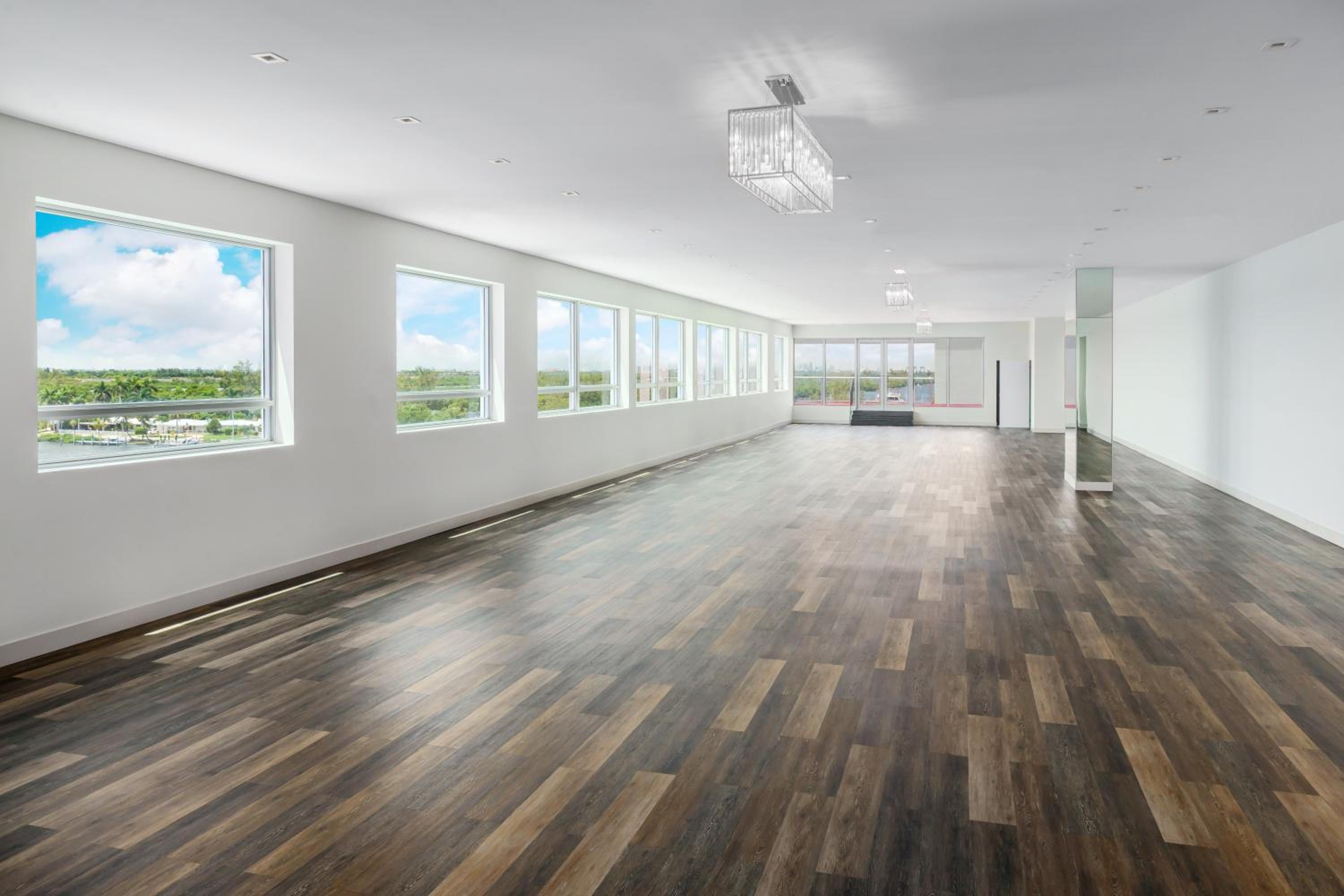 Costa Hollywood Beach Resort - An All Suite Hotel