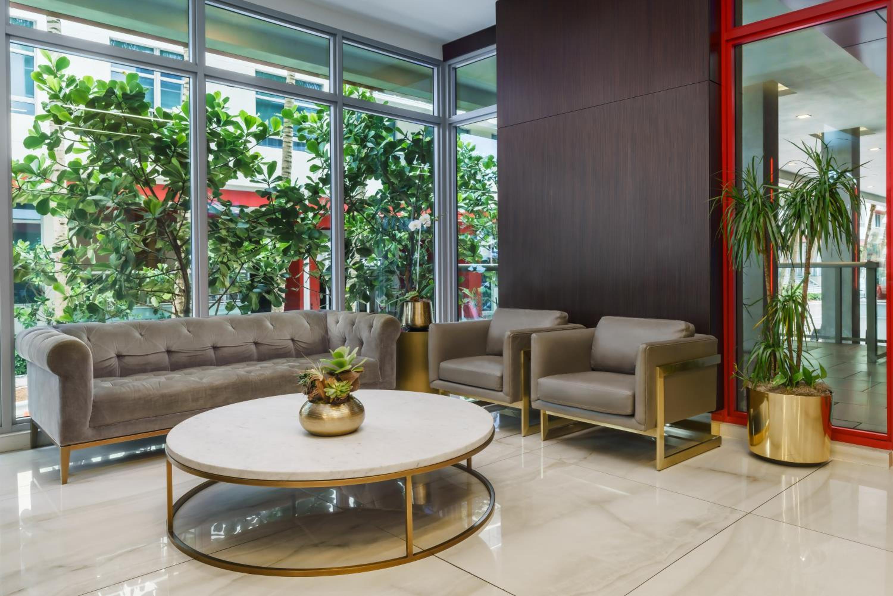 Costa Hollywood Beach Resort - An All Suite Hotel