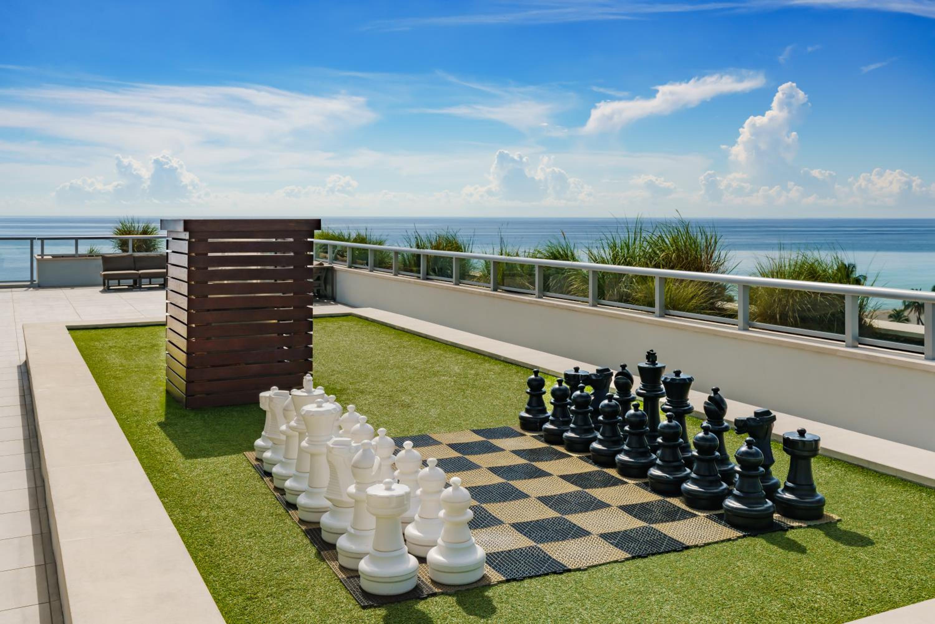 Costa Hollywood Beach Resort - An All Suite Hotel