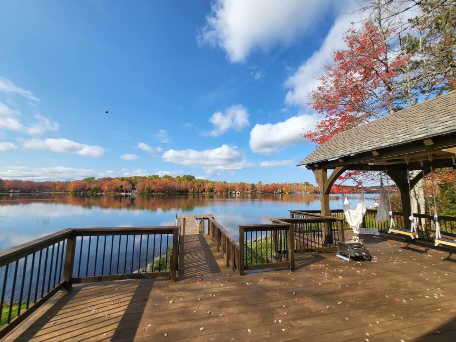 Bespoke Lake Cottage