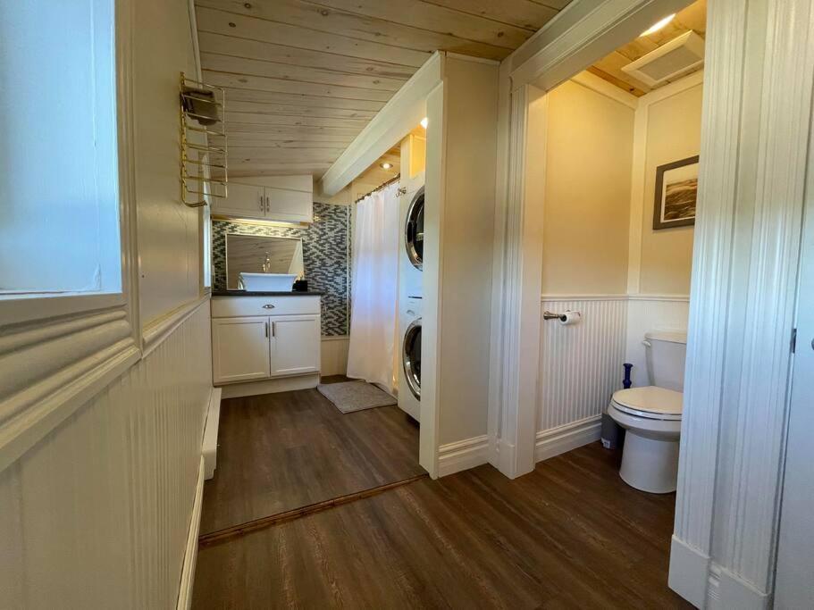 Bespoke Lake Cottage