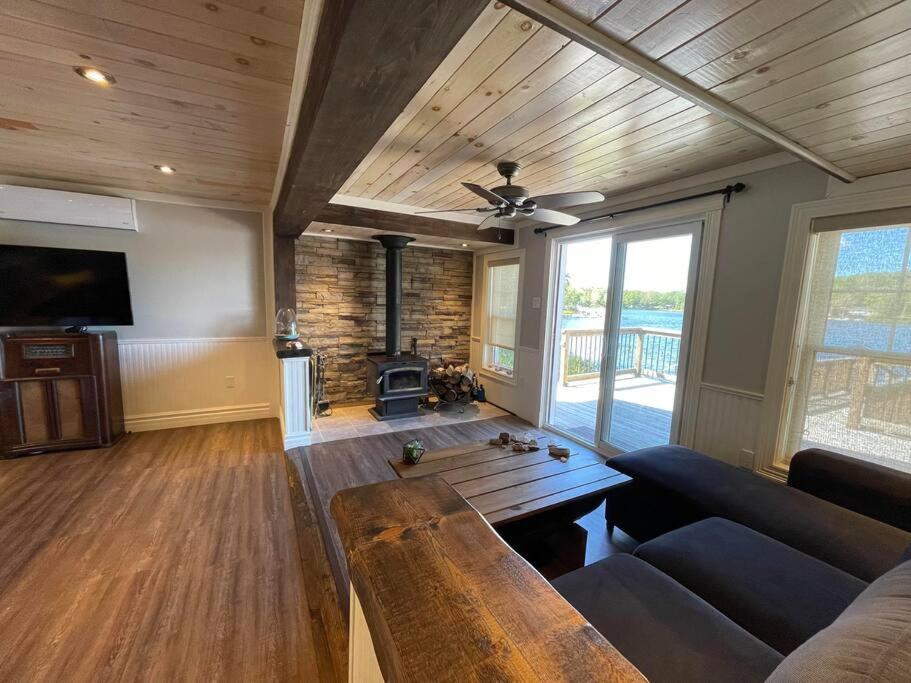 Bespoke Lake Cottage