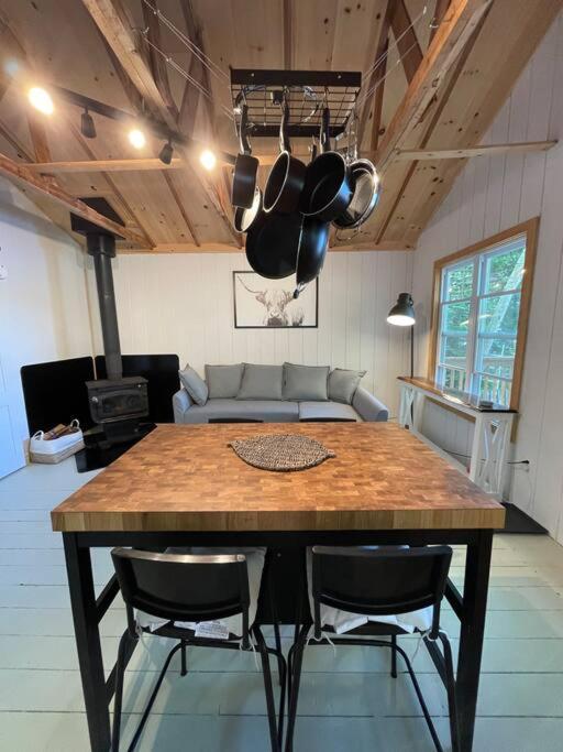 Leland’s Lakehouse - Image 3