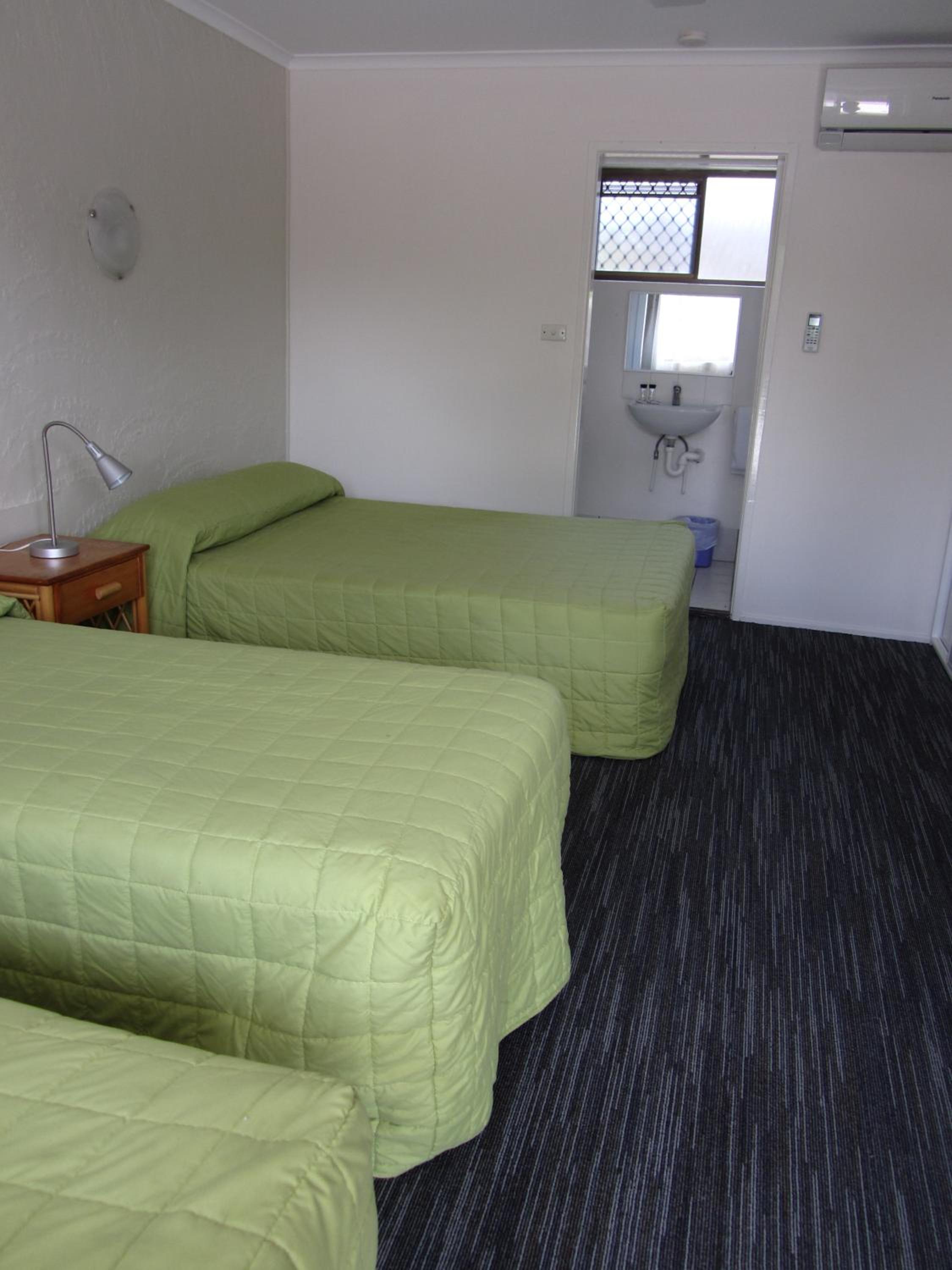 Urangan Motor Inn