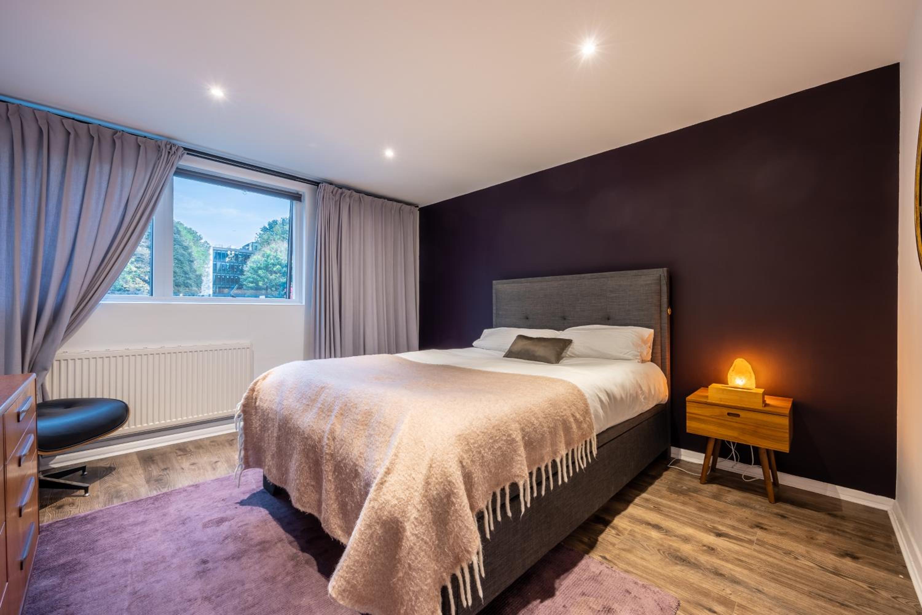 Nino Homes Kings cross view 3