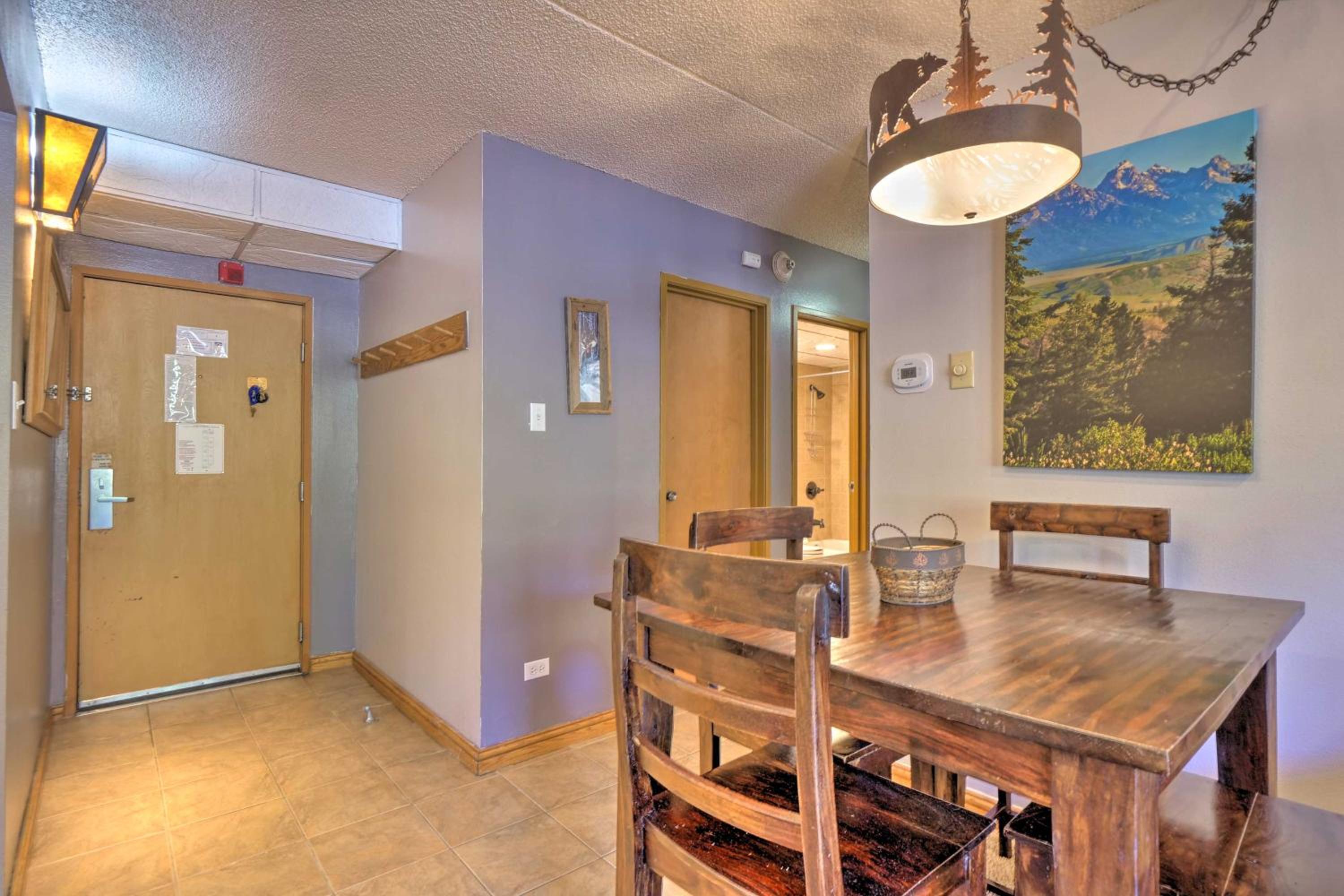 Beaver Run 1 Bedroom Condo view 5