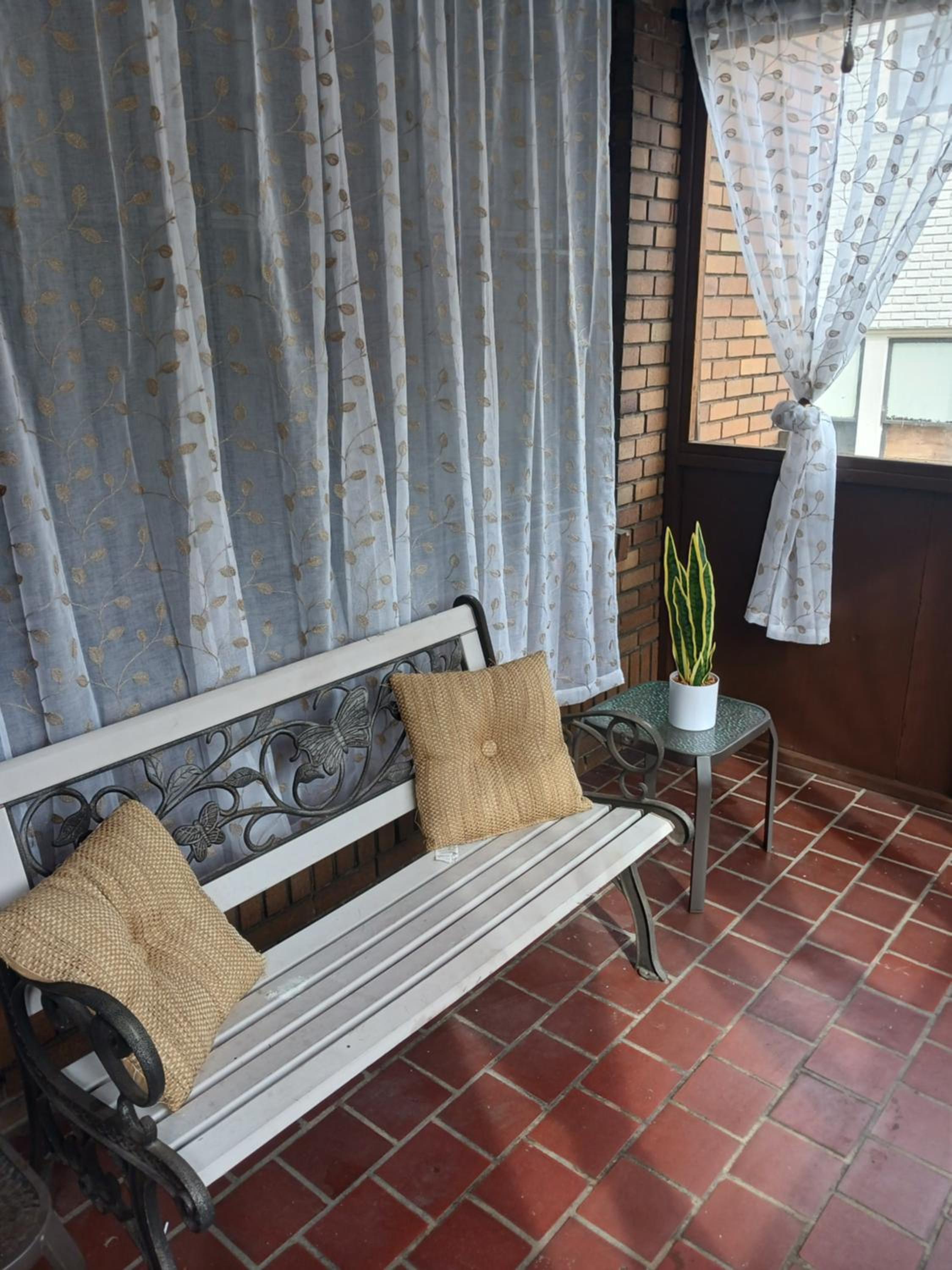 Birmingham's Spacious Uptown Family Retreat view 2