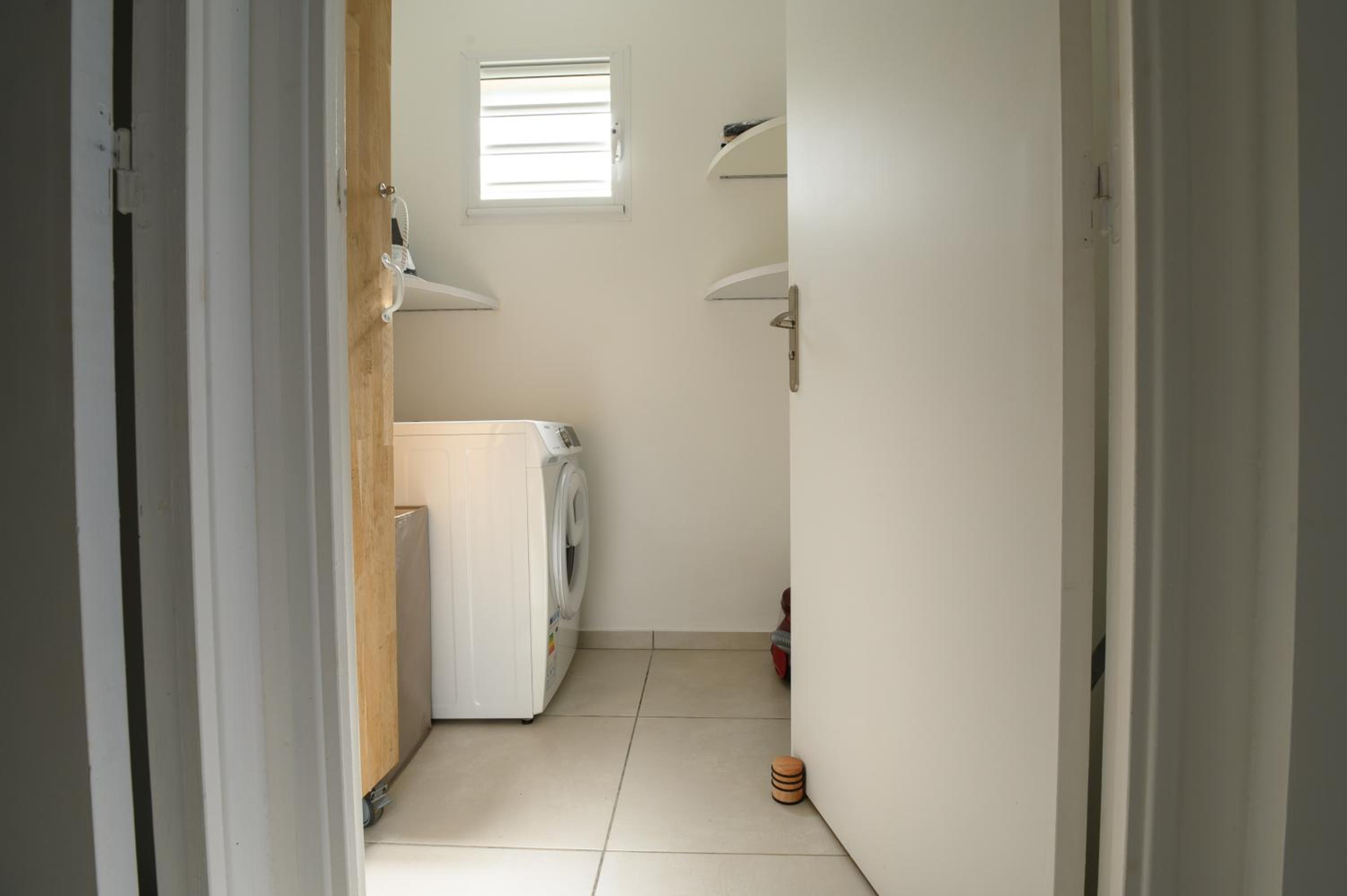 VILLA EDINA , Exceptionnel aux Trois ILETS,T3 vue incroyable sur FDF view 5