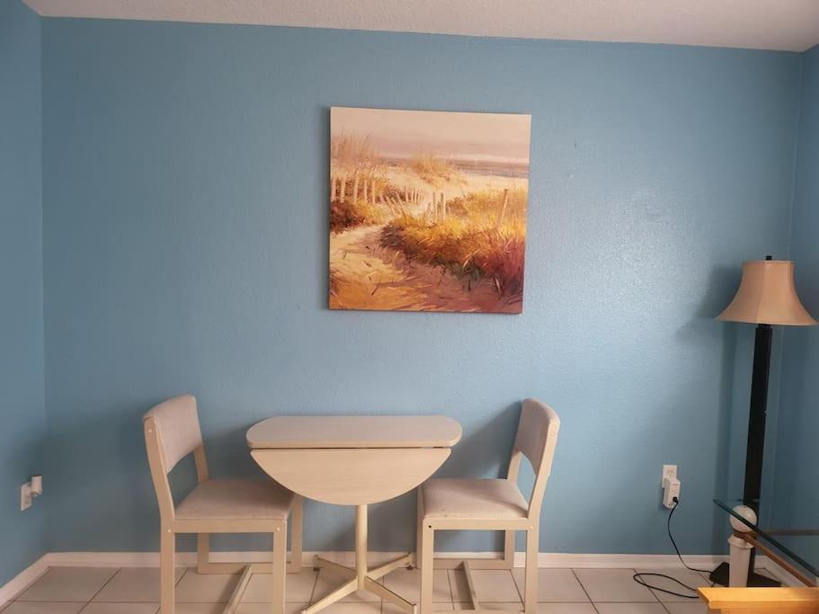 Entire Home by Siesta Key/closed to downtown view 5