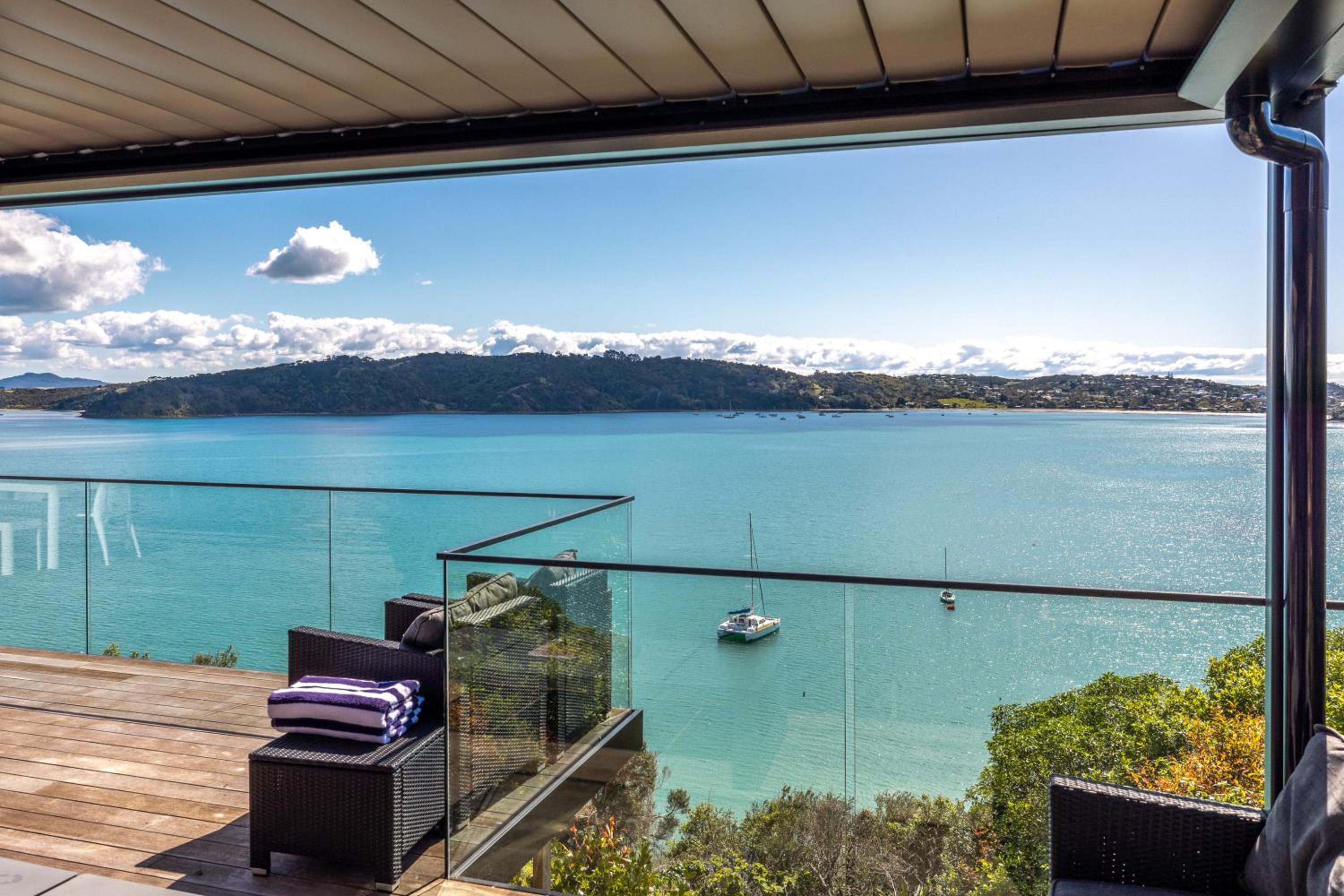 Moana Retreat - Stay Waiheke view 5