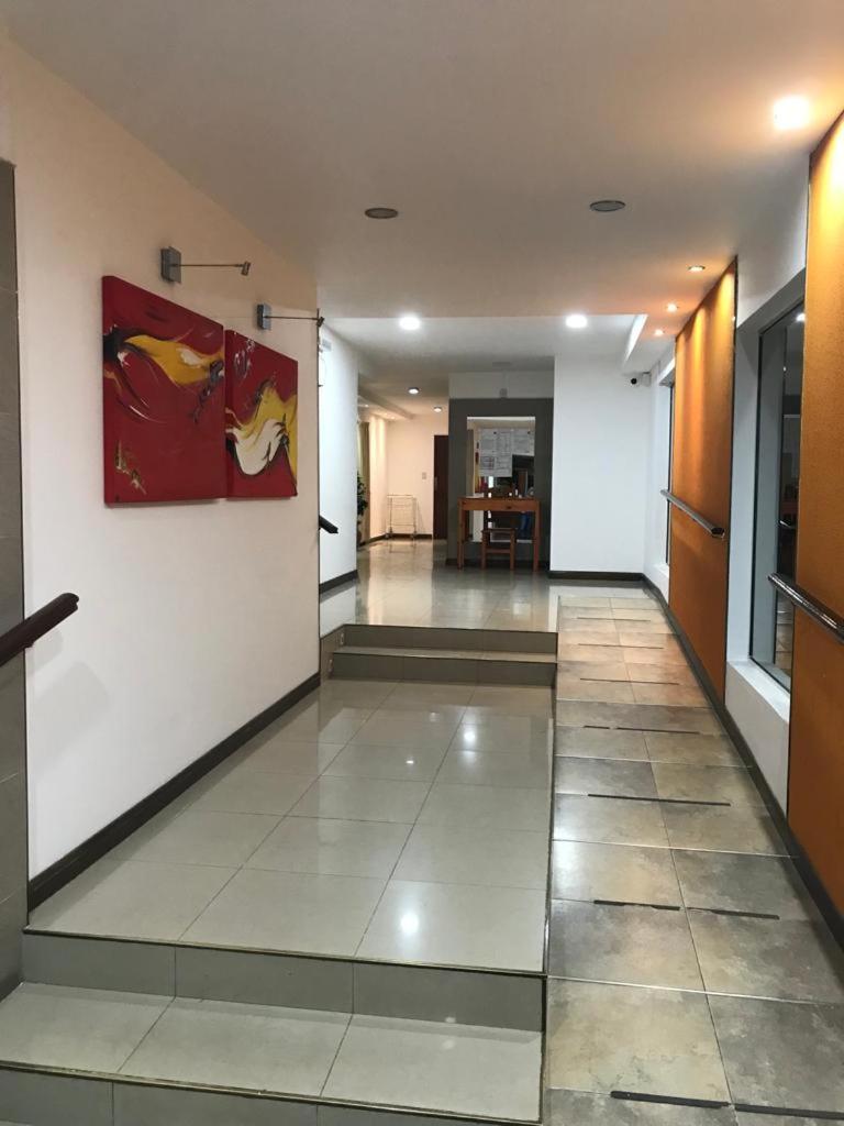 Departamento de categoría en macrocentro Echeverria