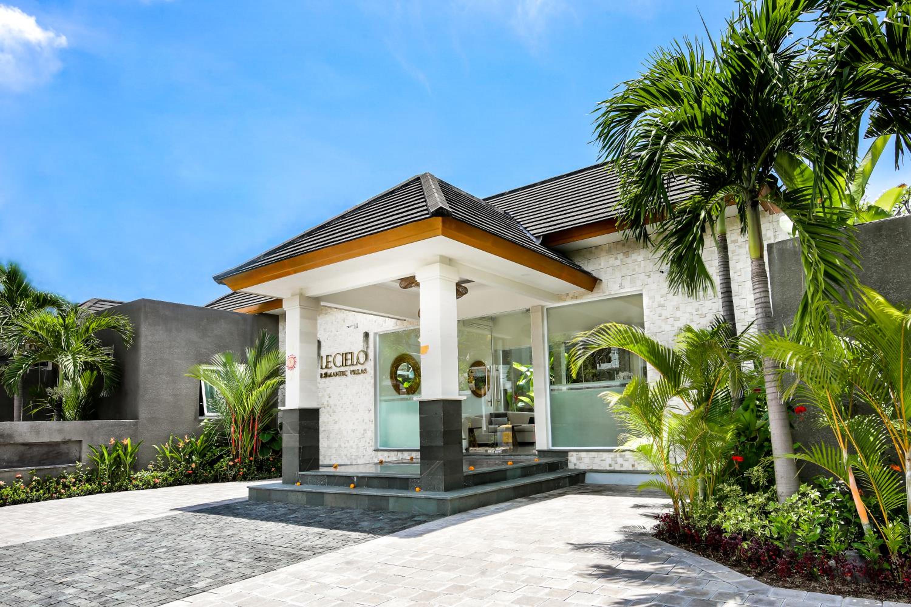 Le Cielo Romantic Villas by Maviba view 2