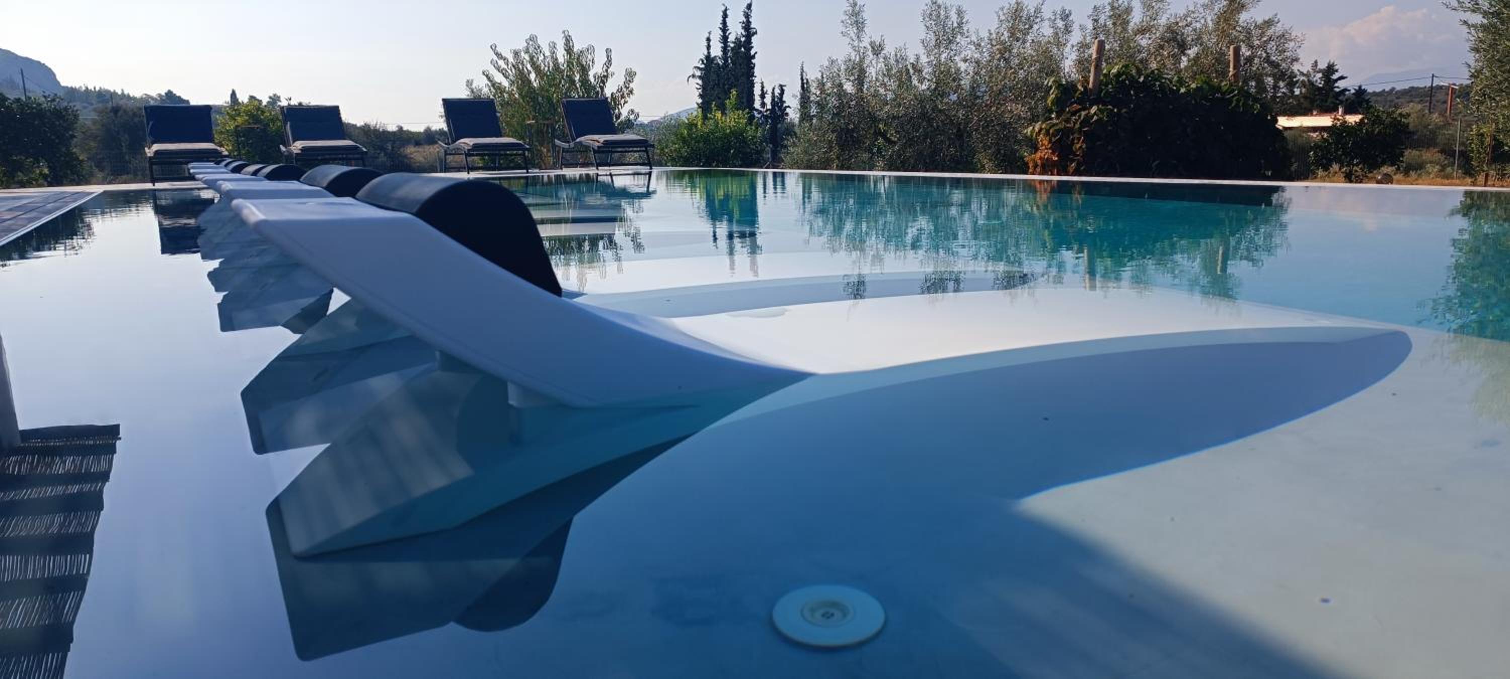 Nafplio Lodge