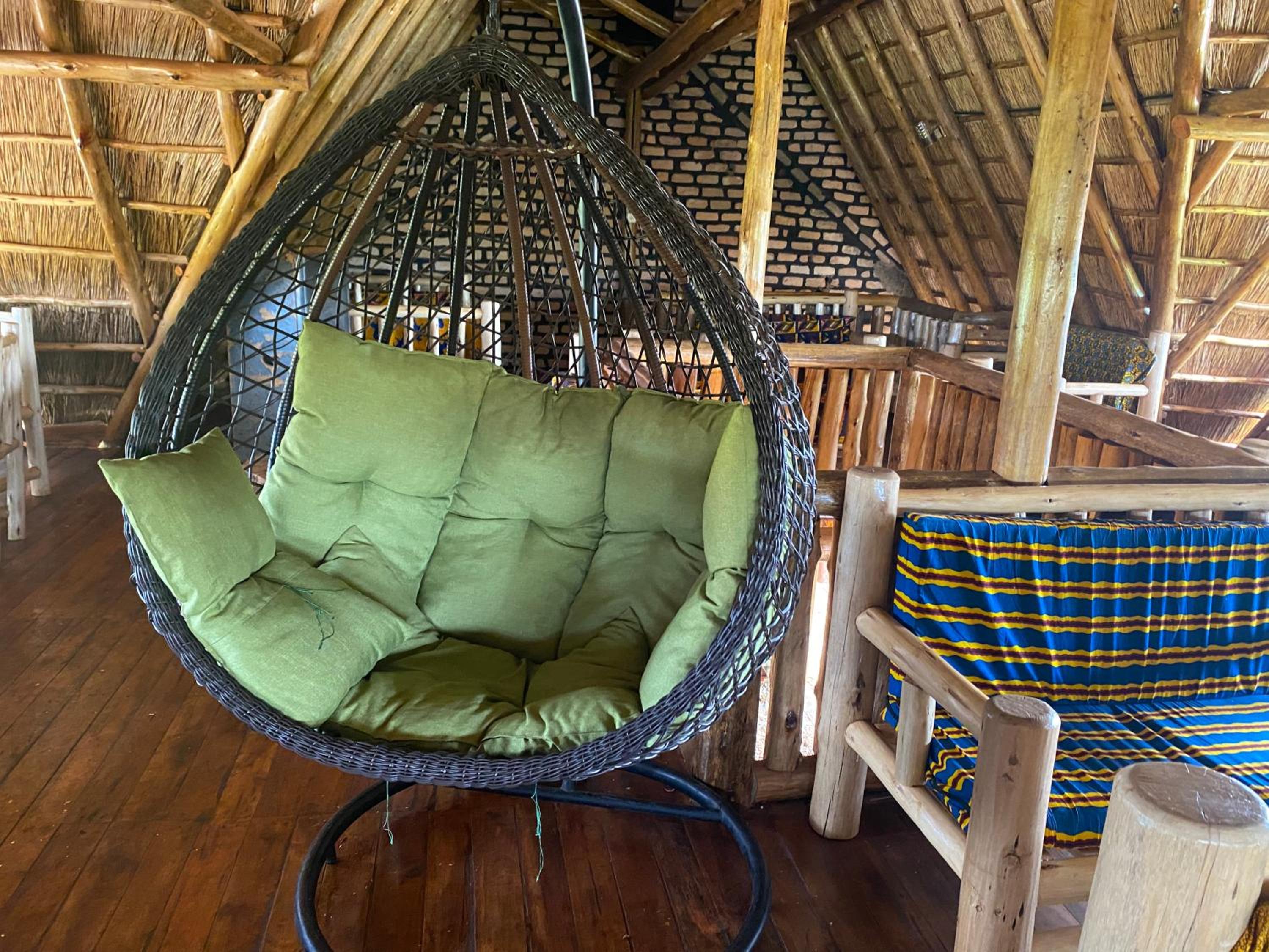 Elite Backpackers Services