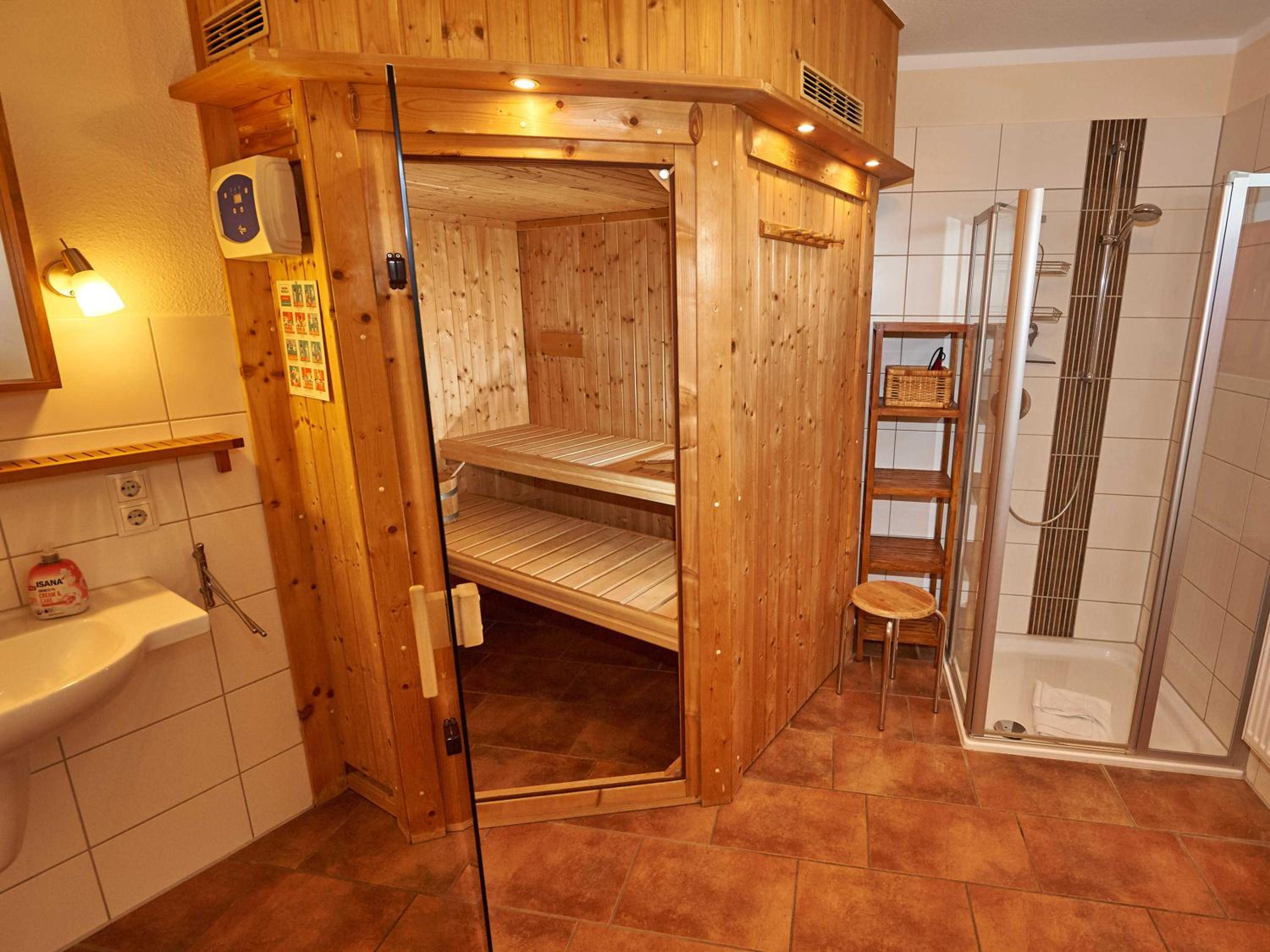 Villa Sommerwind - WG 02 mit Terrasse, Kamin und Sauna