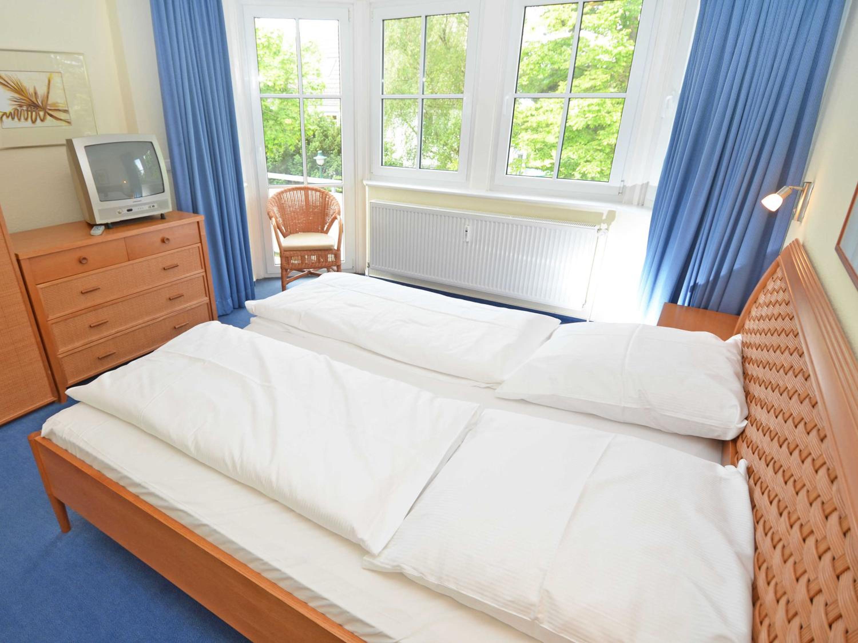 Villa Vilmblick - Wohnung 23 mit Meerblick-Balkon