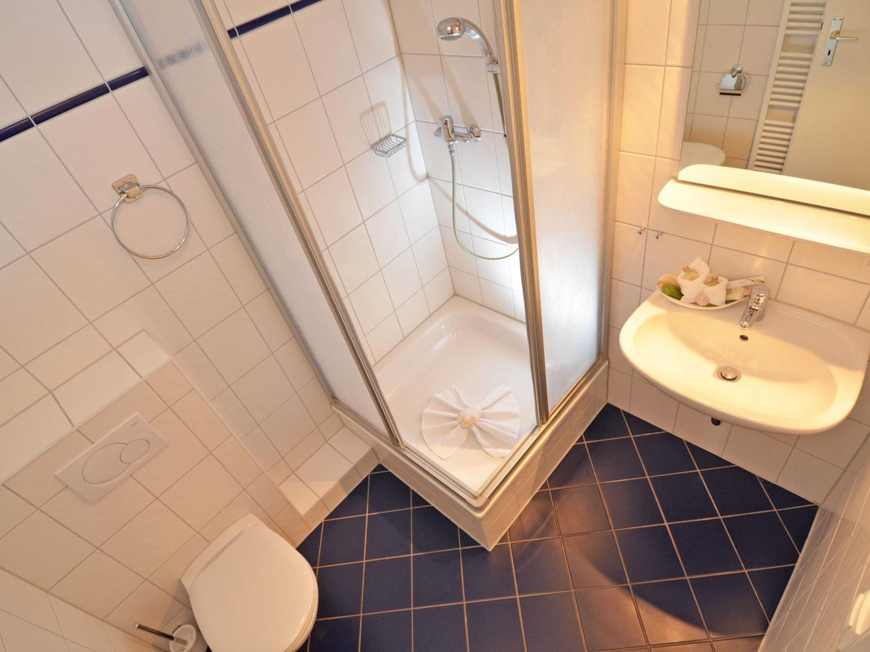 Villa Vilmblick - Wohnung 23 mit Meerblick-Balkon