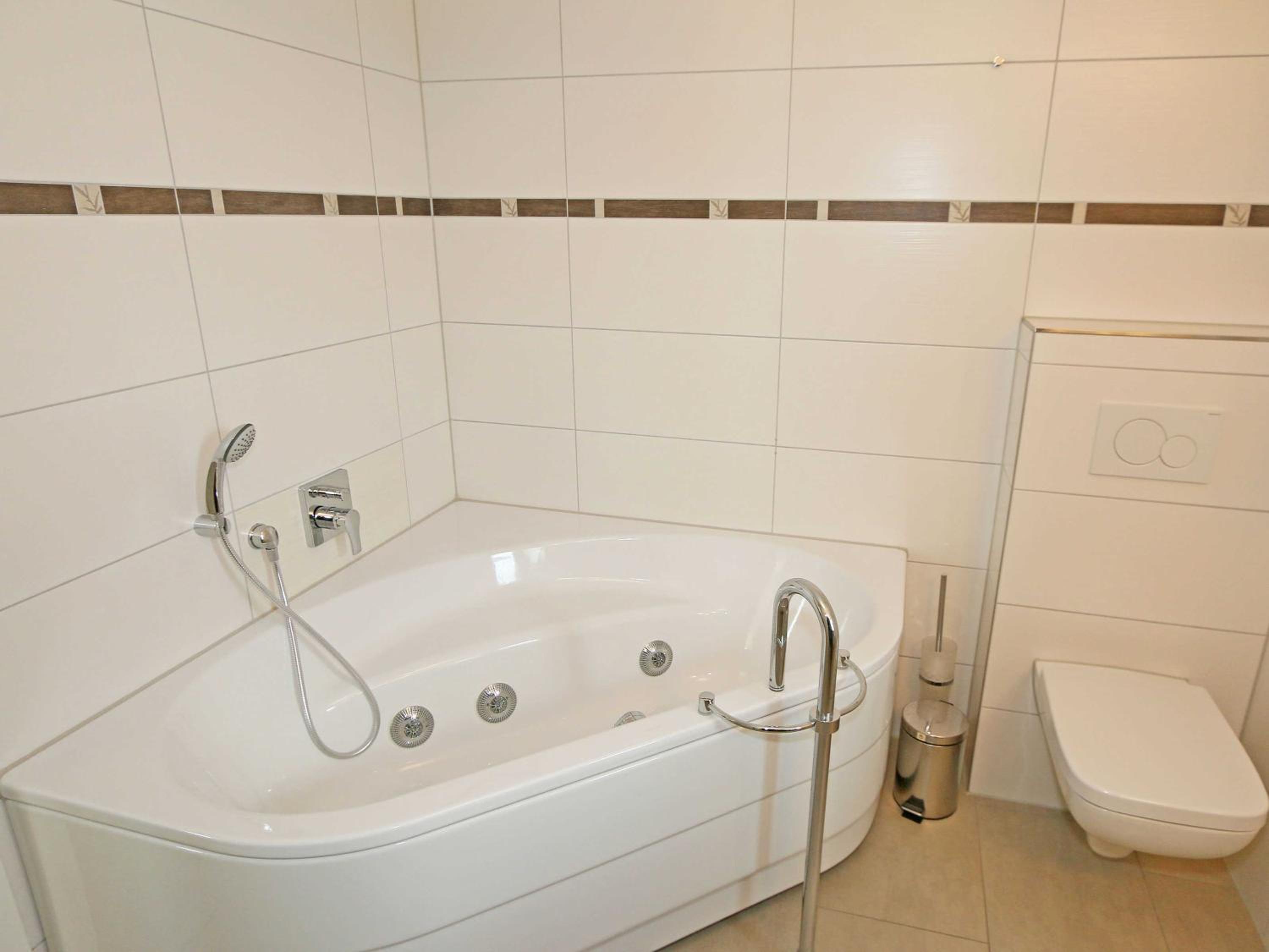Strandvilla Baabe - WG 26 mit Meerblick, Kamin, Sauna, Whirlpool