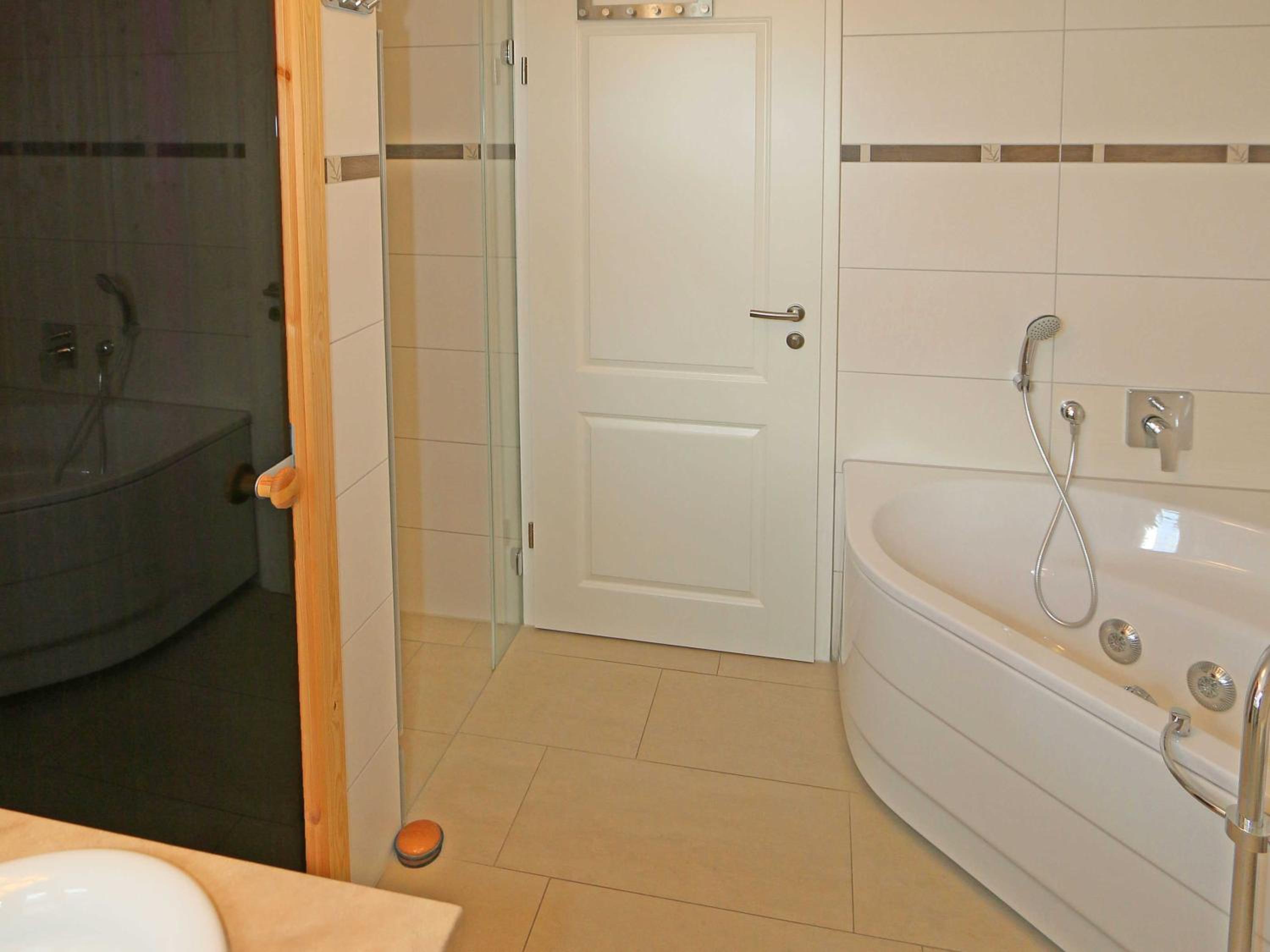 Strandvilla Baabe - WG 26 mit Meerblick, Kamin, Sauna, Whirlpool