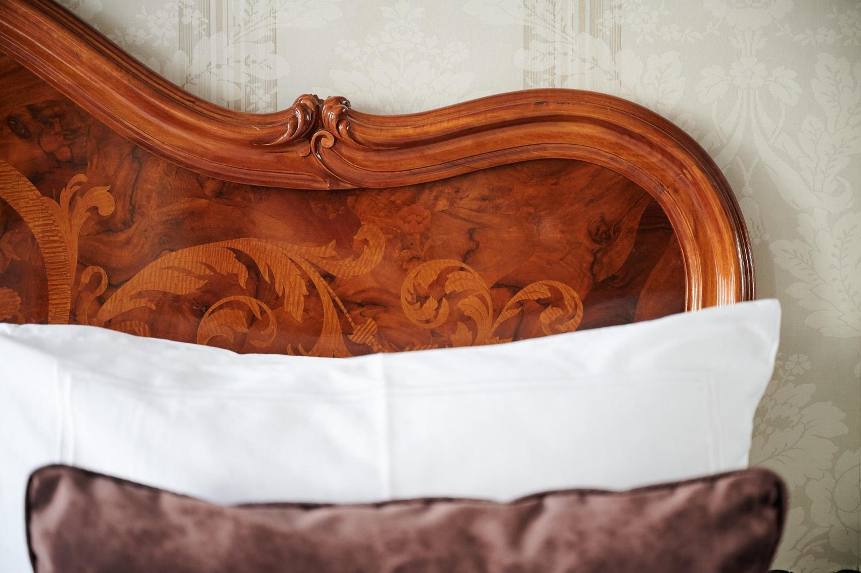 Faik Pasha Otelleri Özel Kategori Beyoğlu İstanbul - Image 156