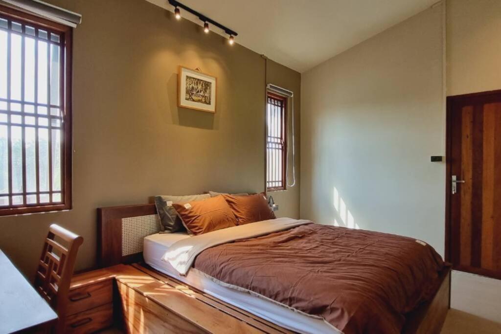 The Zen - InnerZen Mekong Riverside homestay Ben Tre 1 bed for 1-2 persons, 2 beds for 3-4 persons