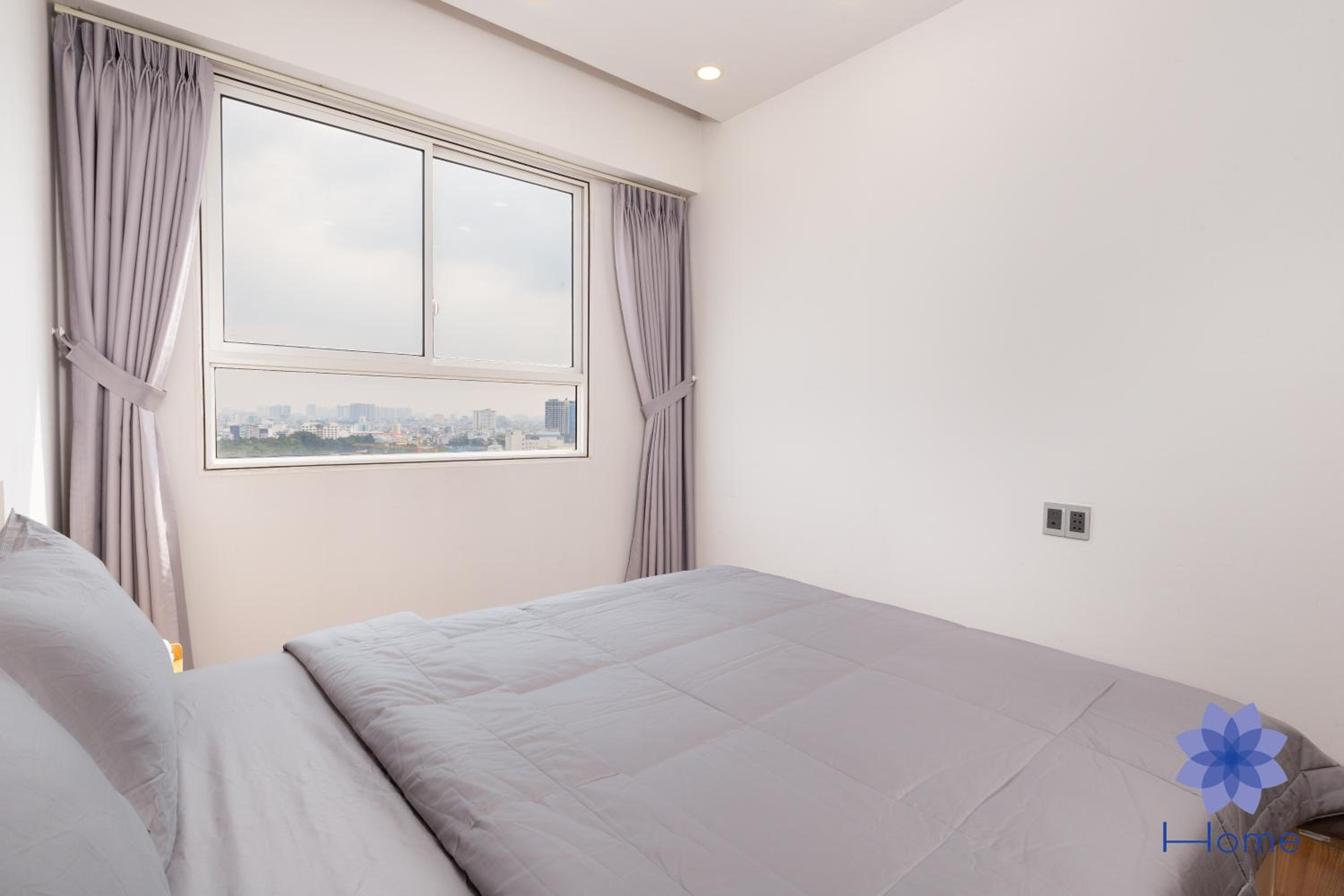 Home, Cosy&Luxury Apartment - 5mins to Airport, Free Pool&Gym, Airport Pick up Service