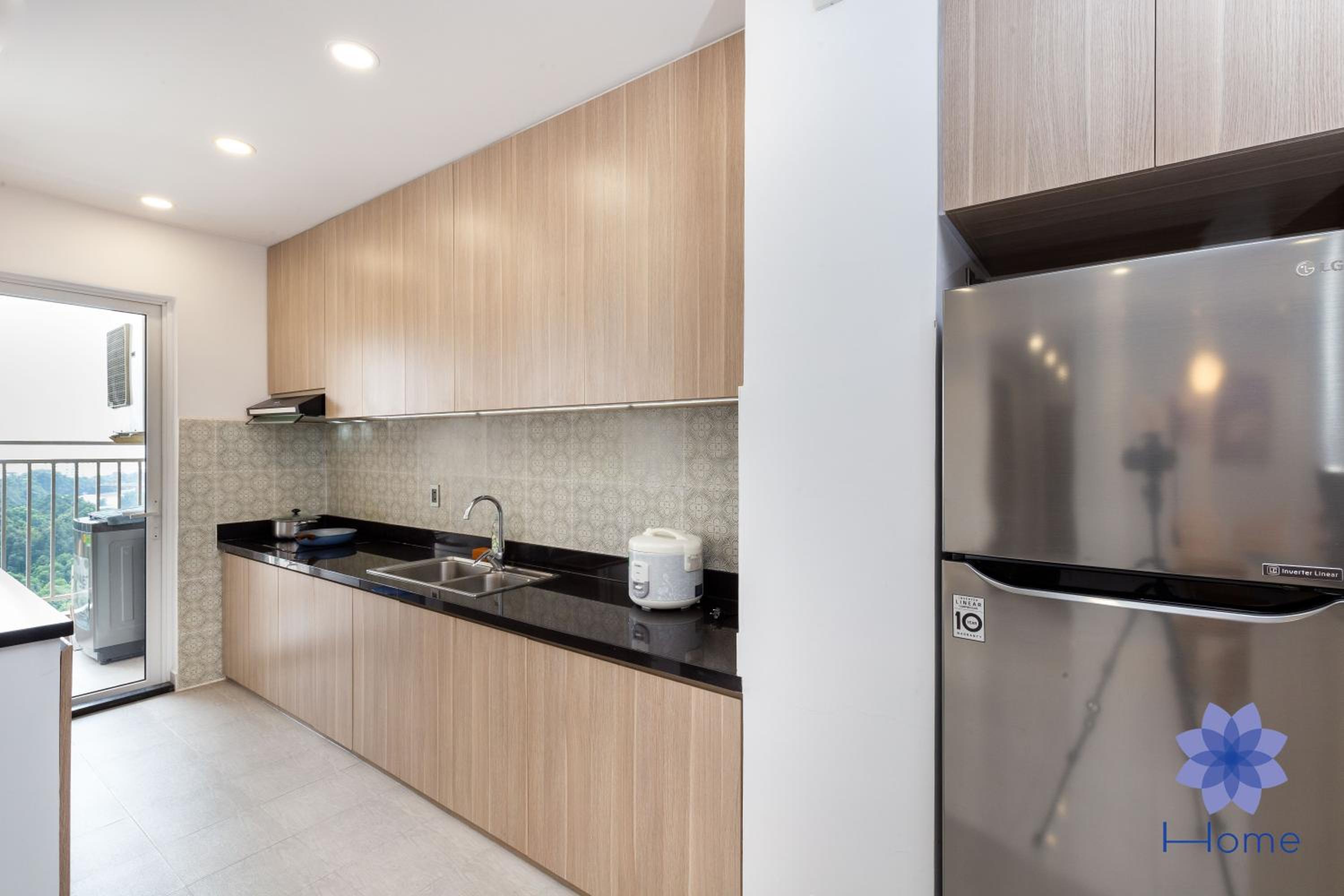 Home, Cosy&Luxury Apartment - 5mins to Airport, Free Pool&Gym, Airport Pick up Service