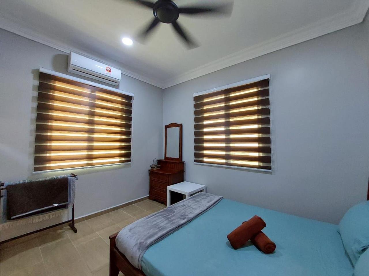 NurHumaira Homestay photo 5