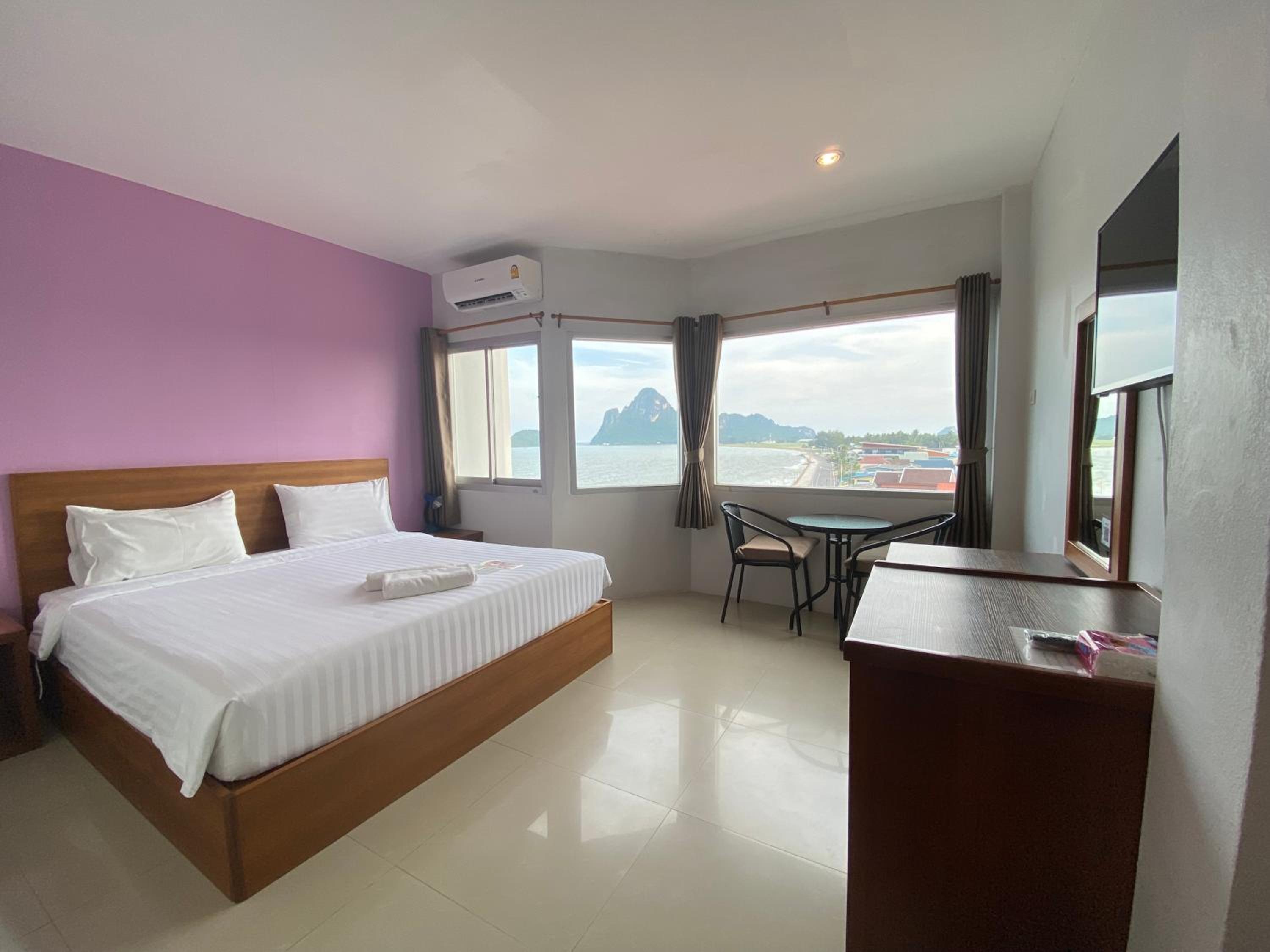Prachuap Beach Hotel