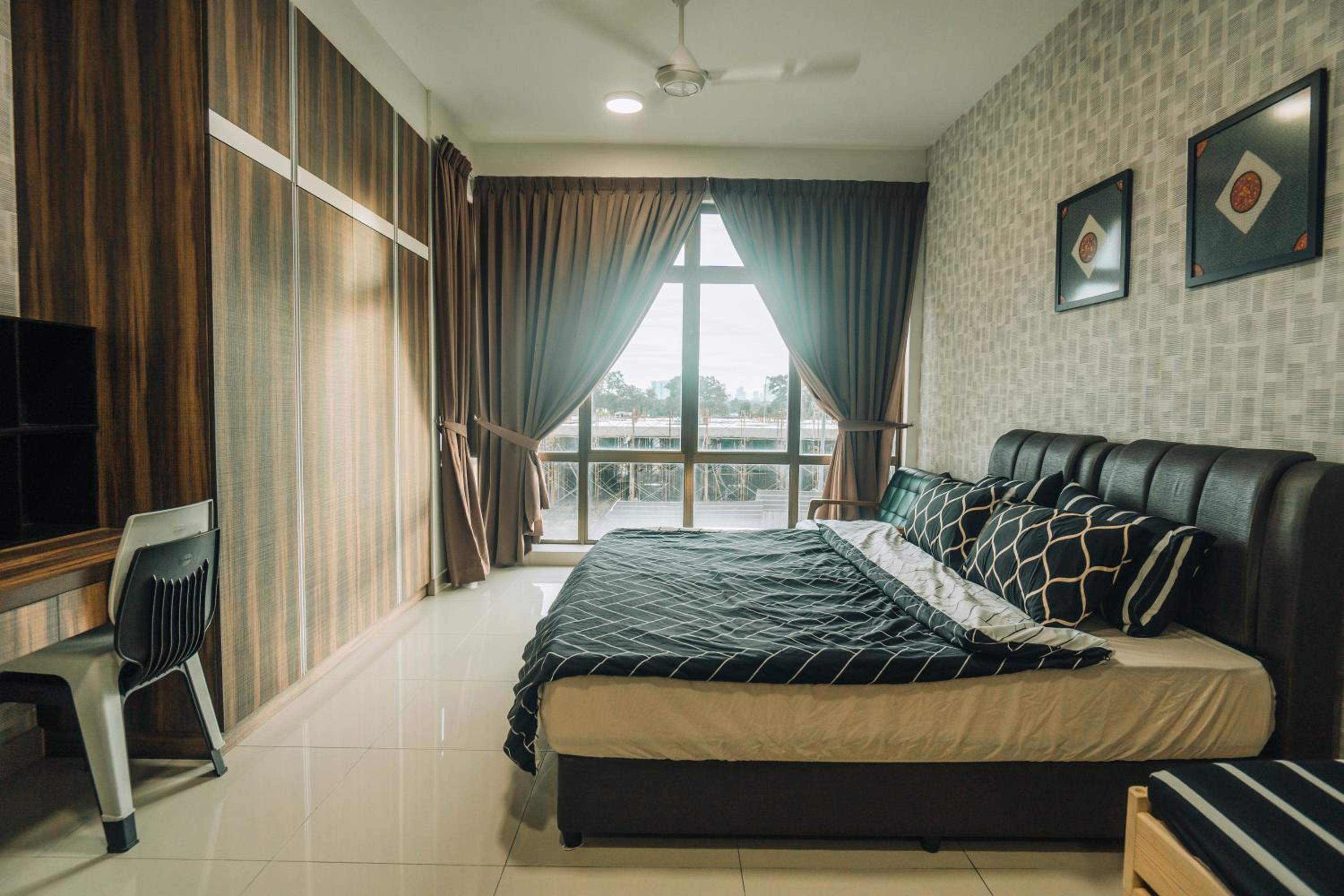 Parc Regency@Plentong 4Pax Cozy/Comfort/Facility