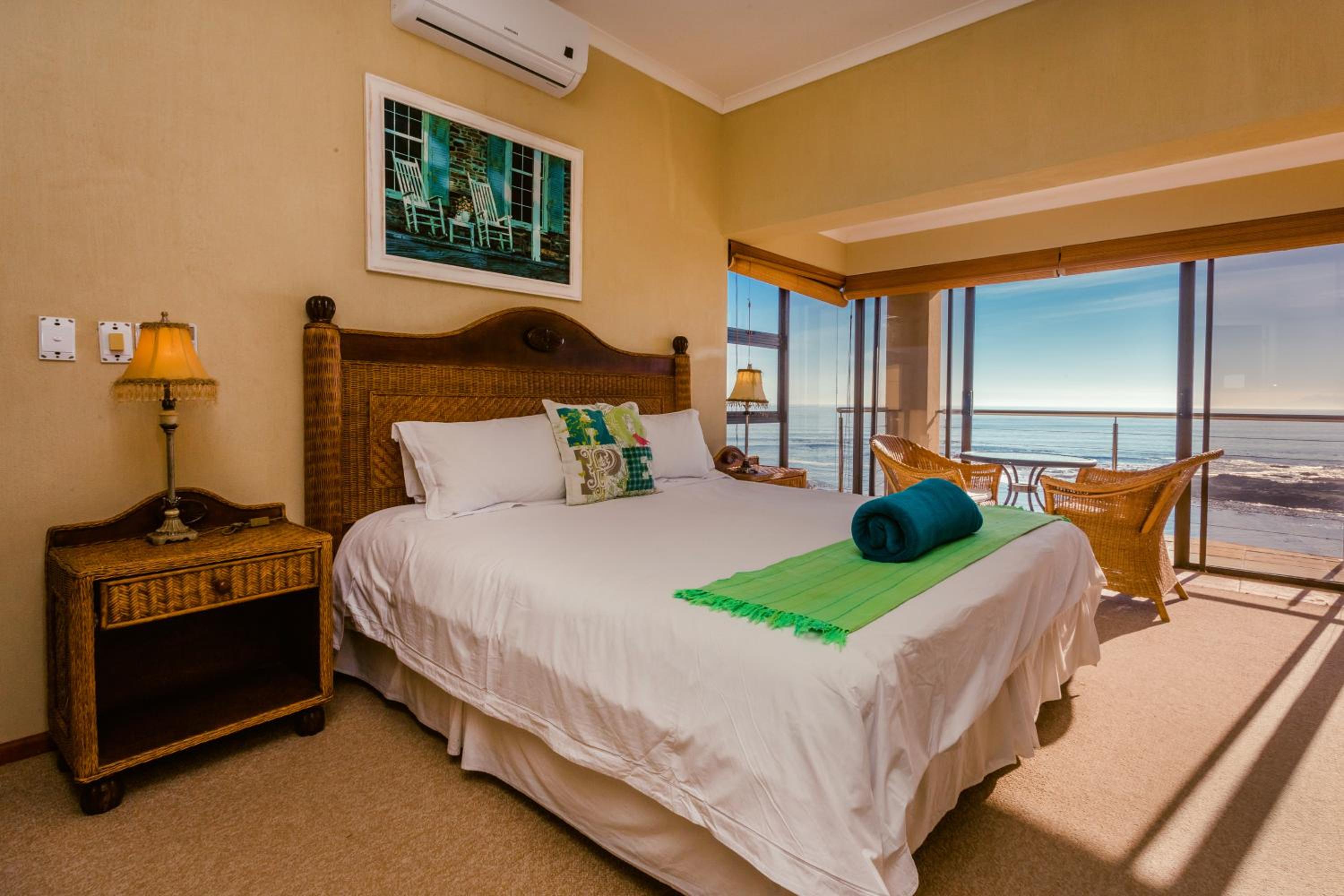 Whale Waters Self Catering Gansbaai