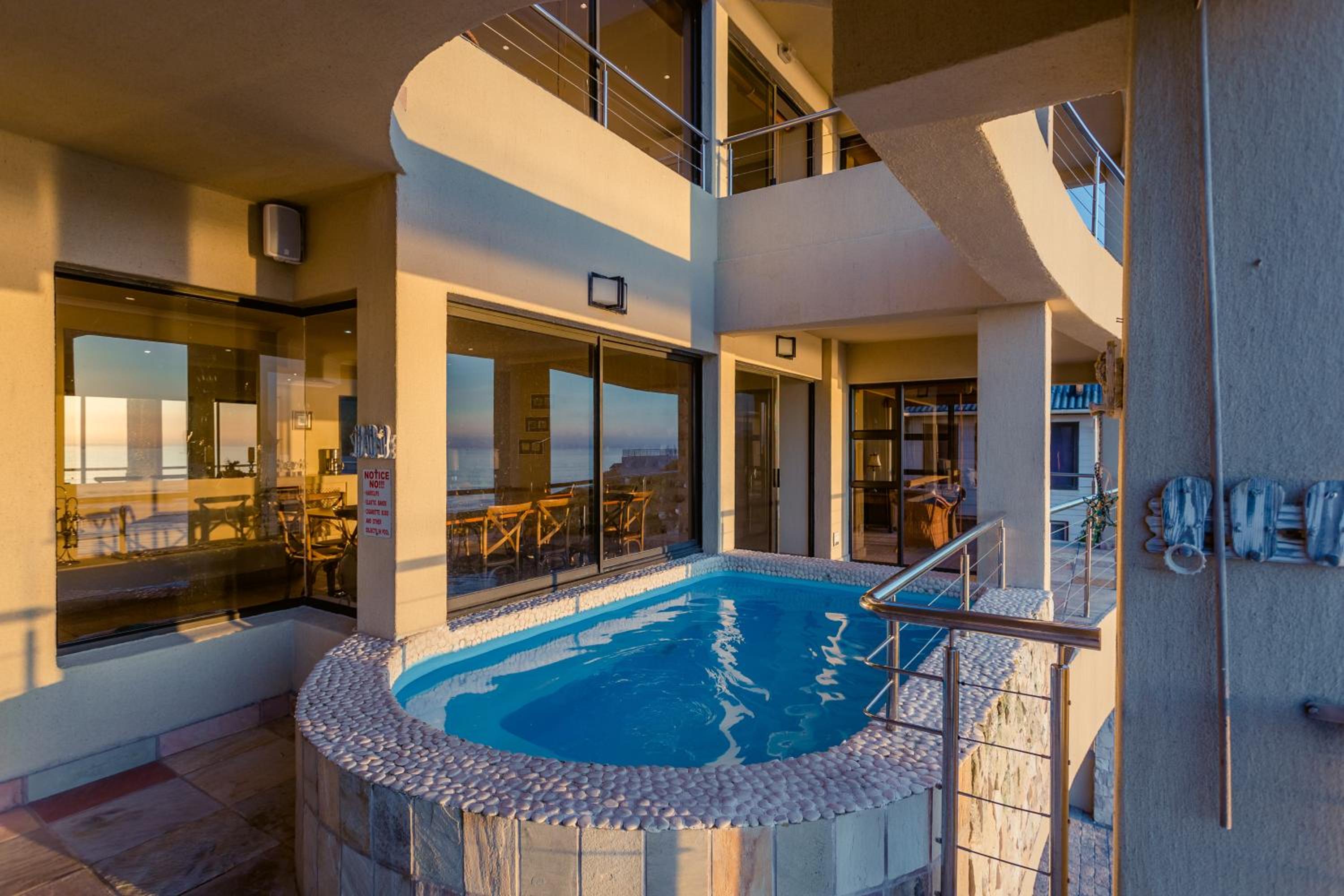 Whale Waters Self Catering Gansbaai