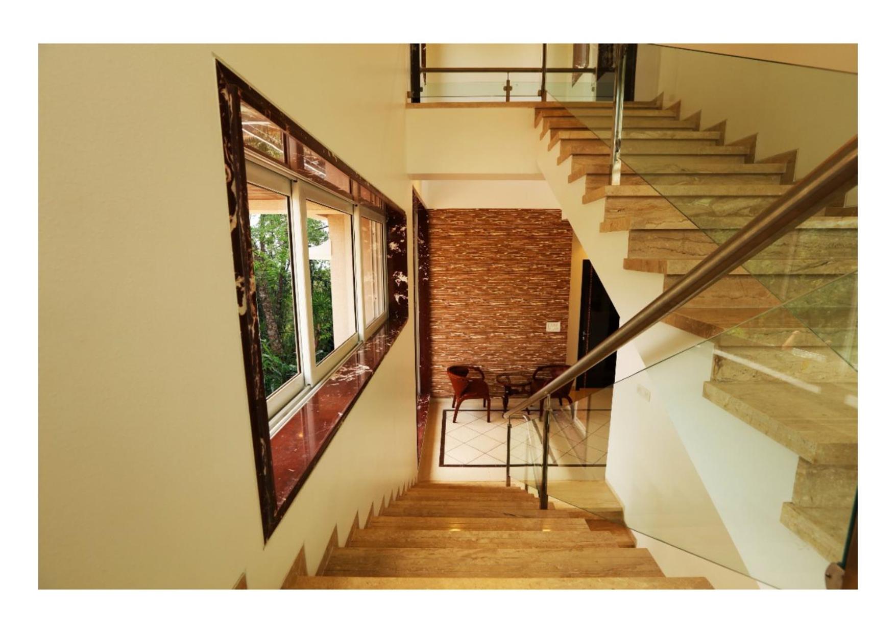 Monaco villa view 5